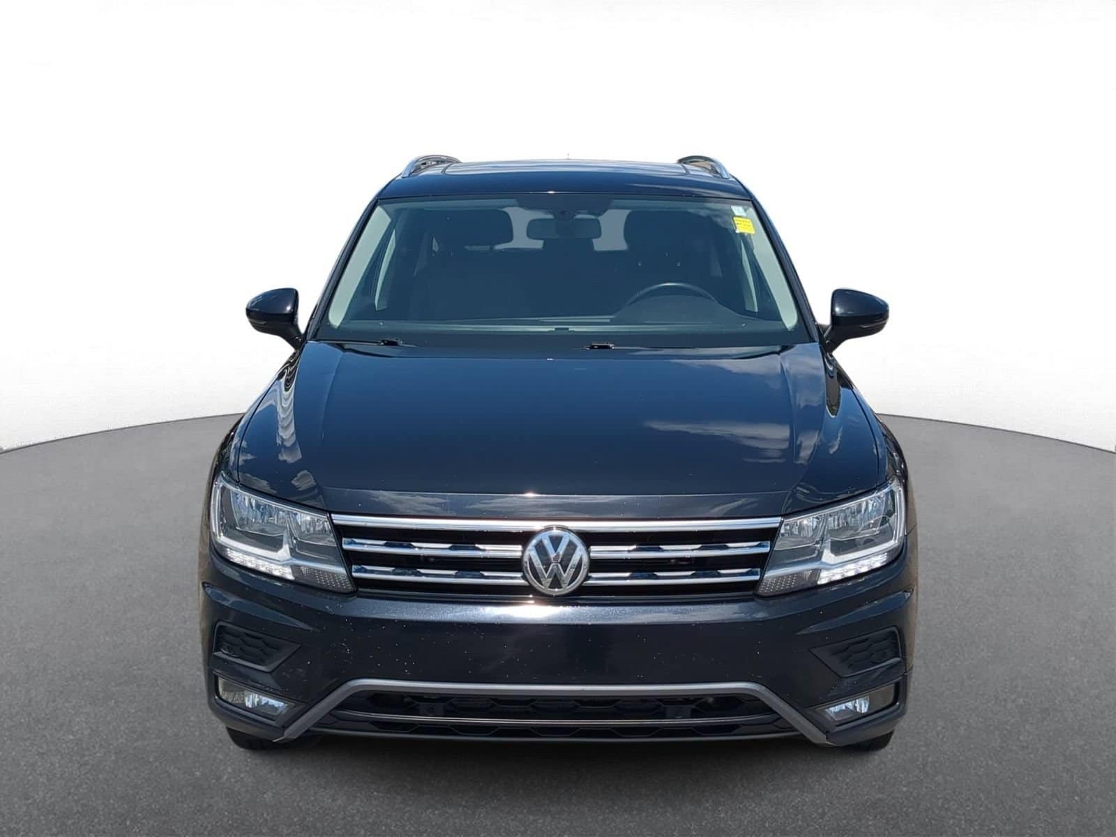 Thumbnail: 2019 Volkswagen Tiguan - 3
