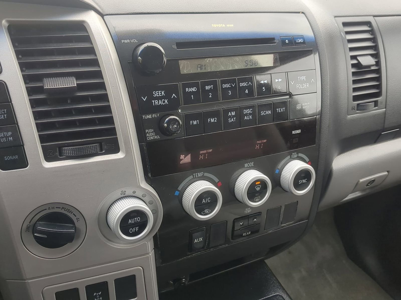 Thumbnail: 2008 Toyota Sequoia - 36