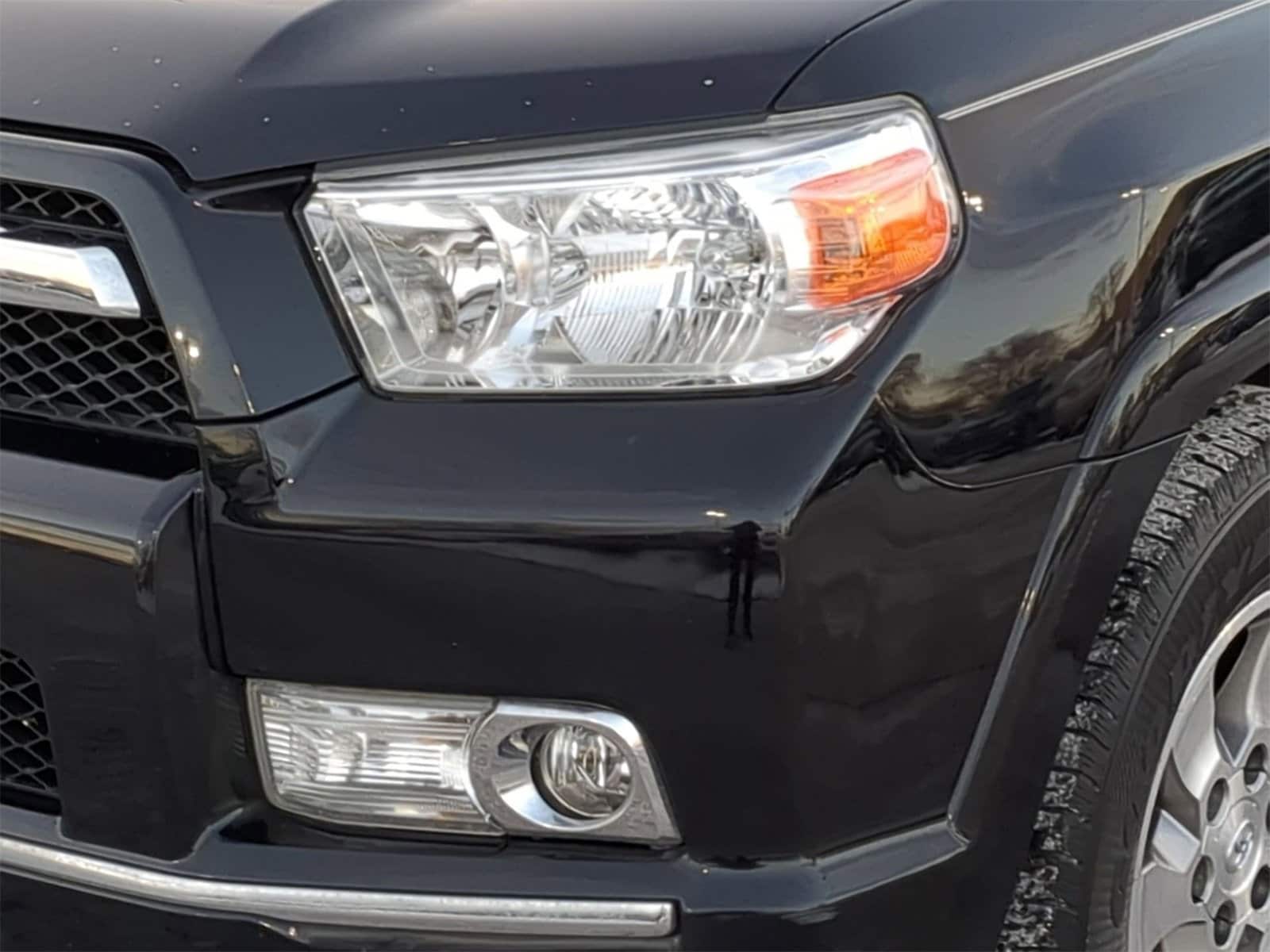 Thumbnail: 2011 Toyota 4Runner - 18