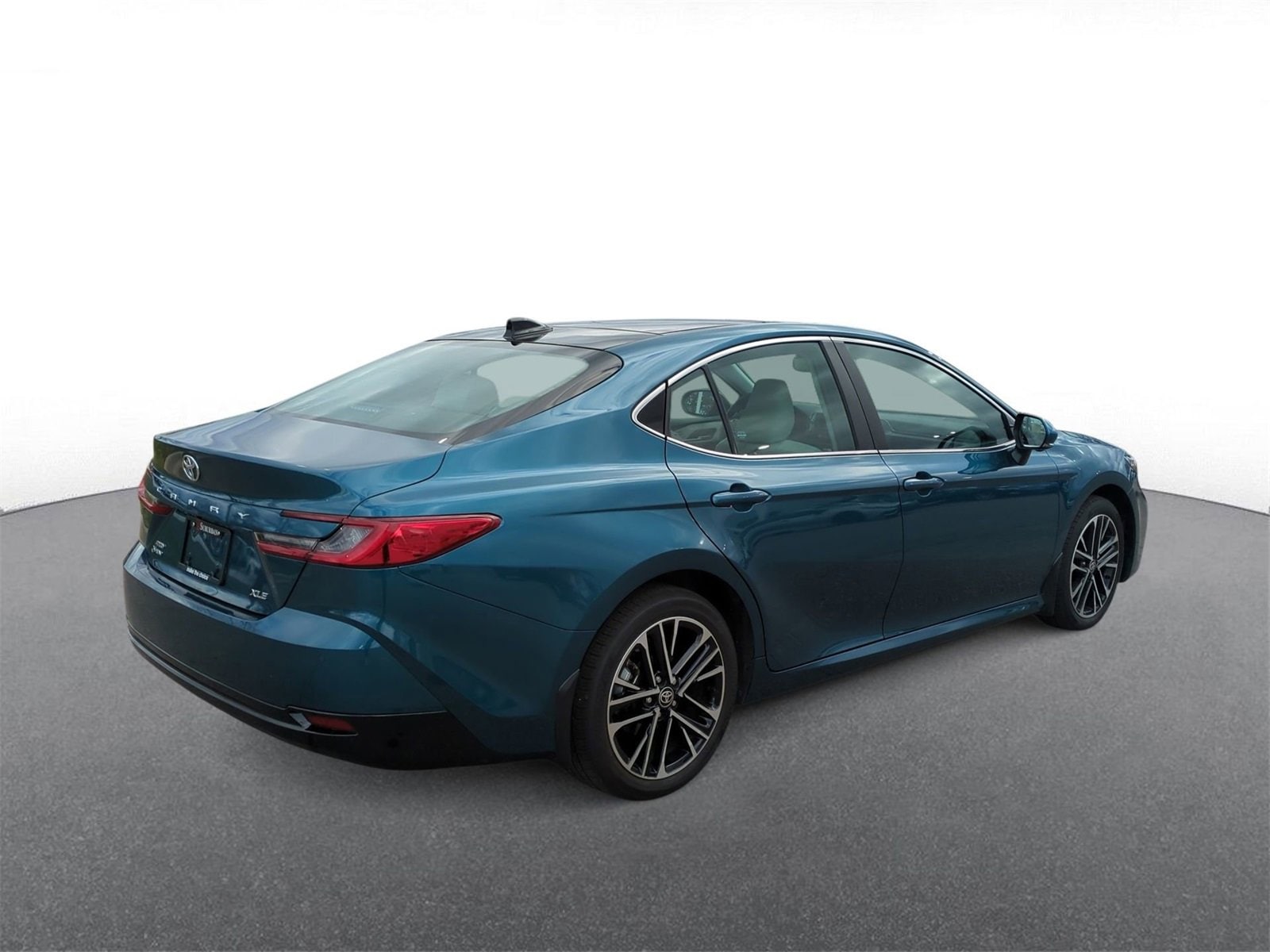 Thumbnail: 2025 Toyota Camry - 8