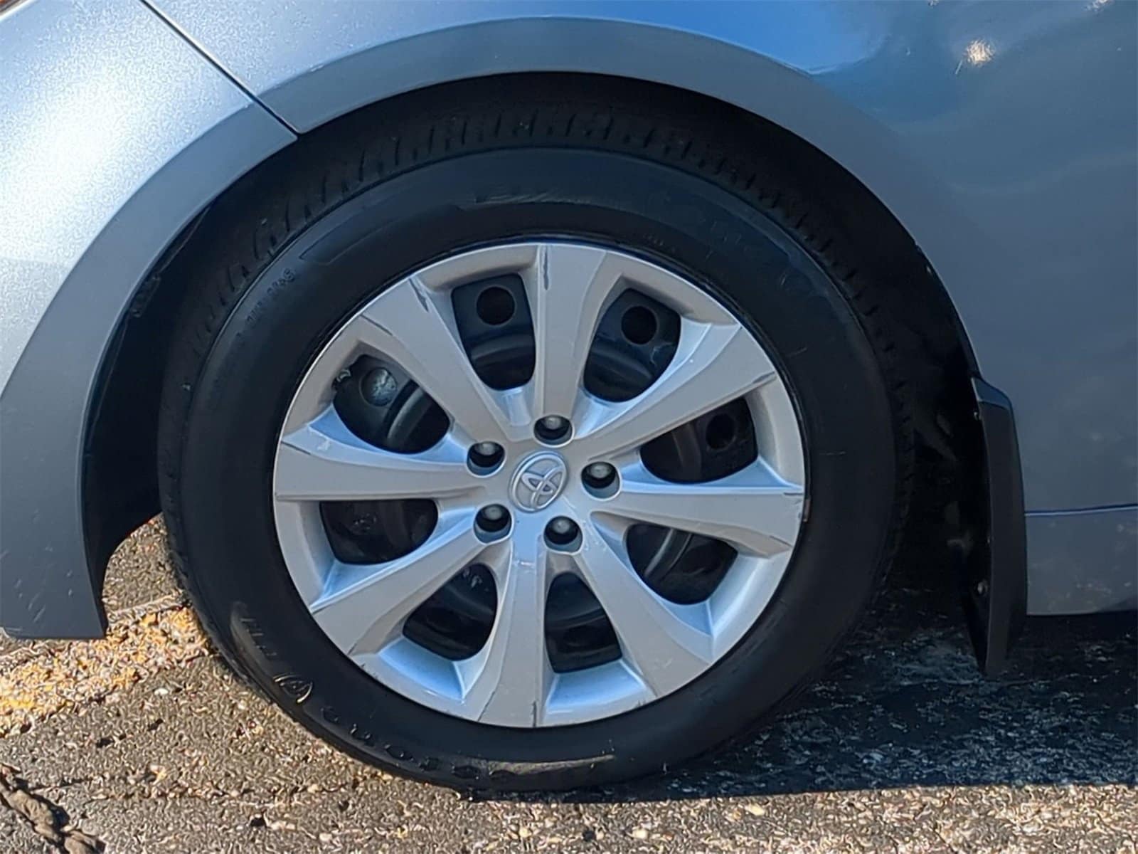 Thumbnail: 2023 Toyota Corolla - 21