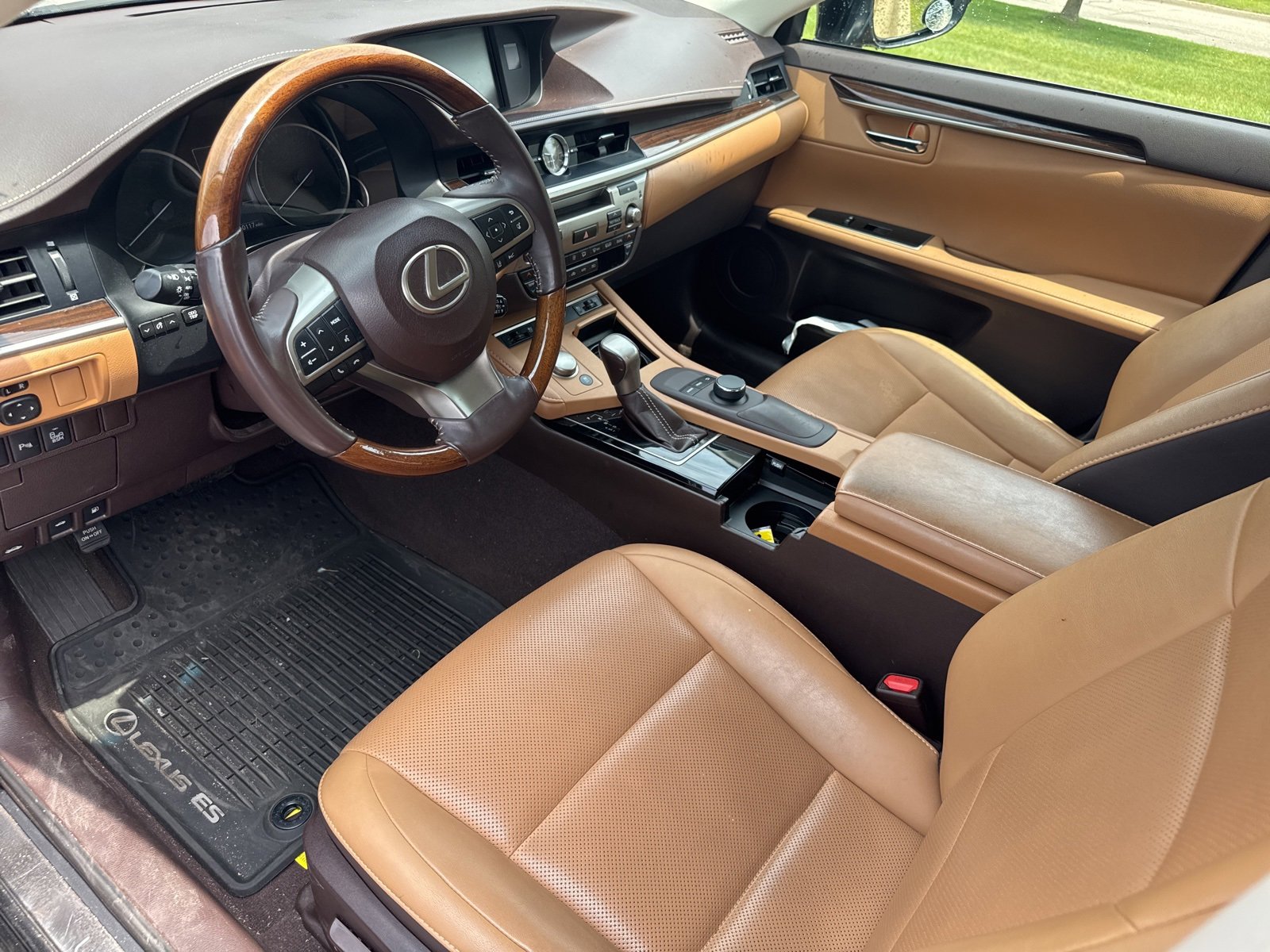 2017 Lexus ES 350 5
