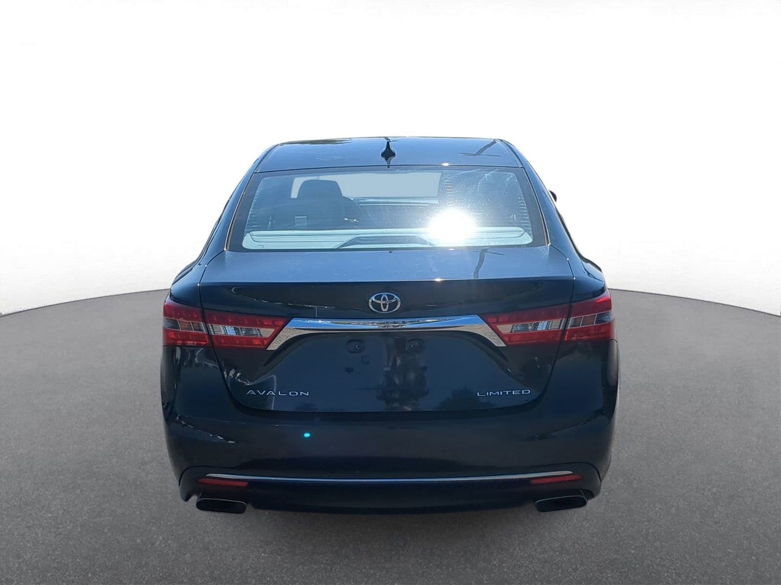 Thumbnail: 2017 Toyota Avalon - 7
