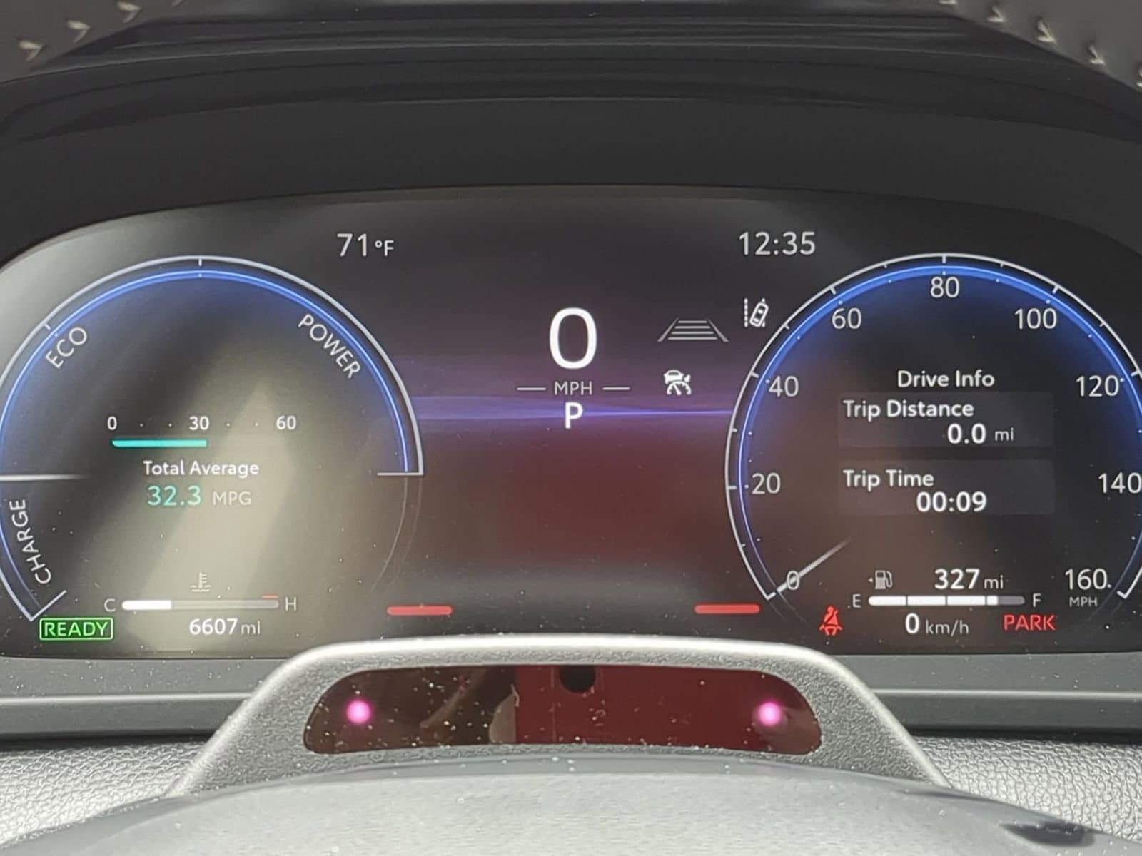 Thumbnail: 2025 Toyota Crown Signia - 32