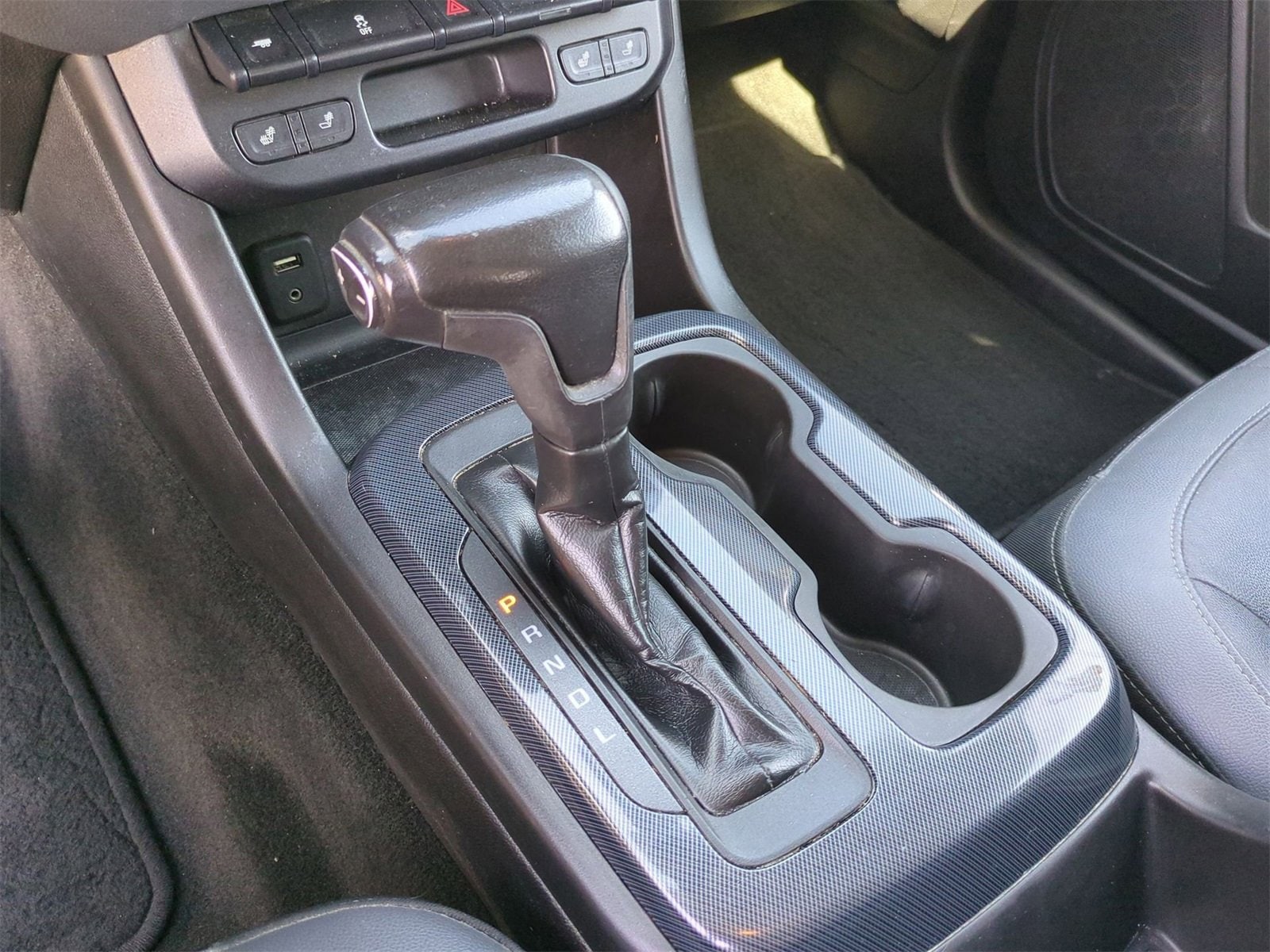 Thumbnail: 2018 Chevrolet Colorado - 27