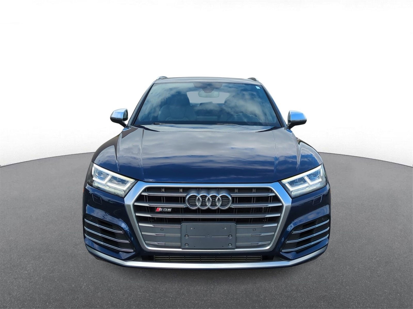 Thumbnail: 2018 Audi SQ5 - 3