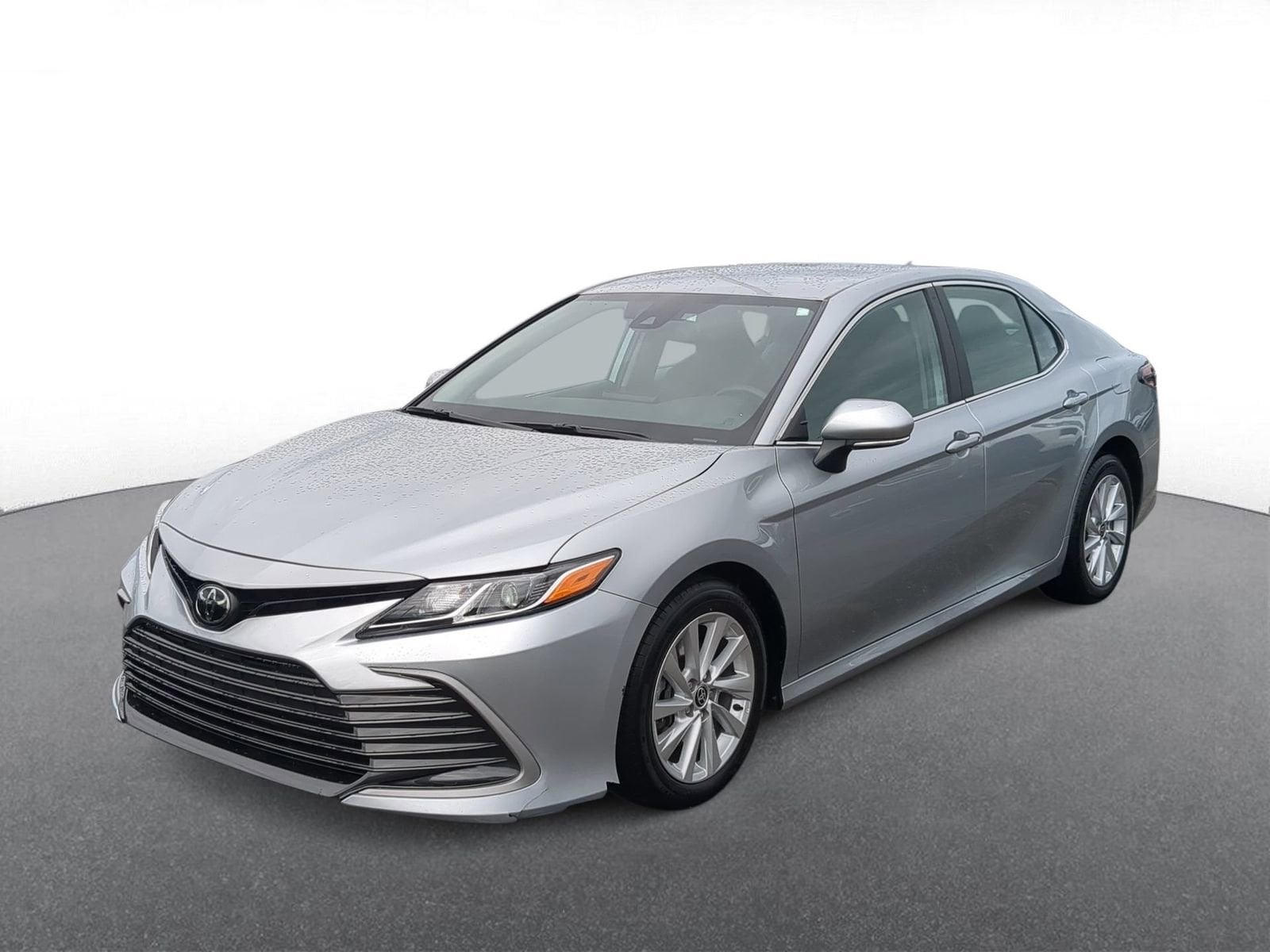 Thumbnail: 2023 Toyota Camry - 4
