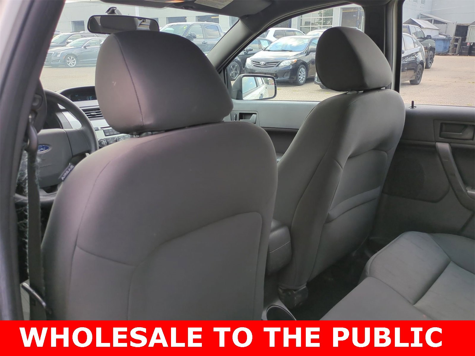 Thumbnail: 2010 Ford Focus - 15