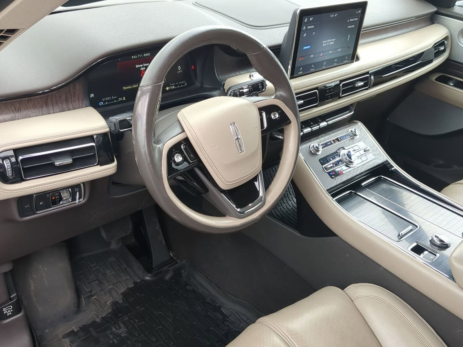 Thumbnail: 2020 Lincoln Aviator - 10