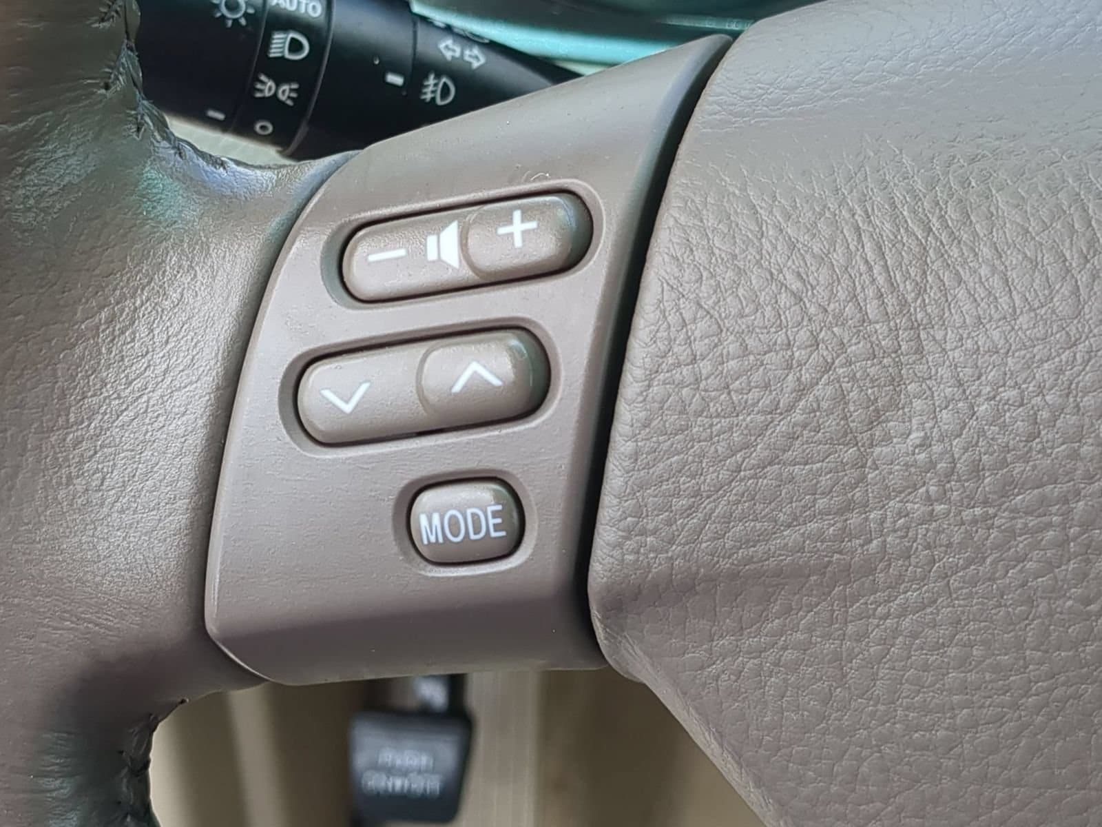 Thumbnail: 2009 Lexus RX - 23