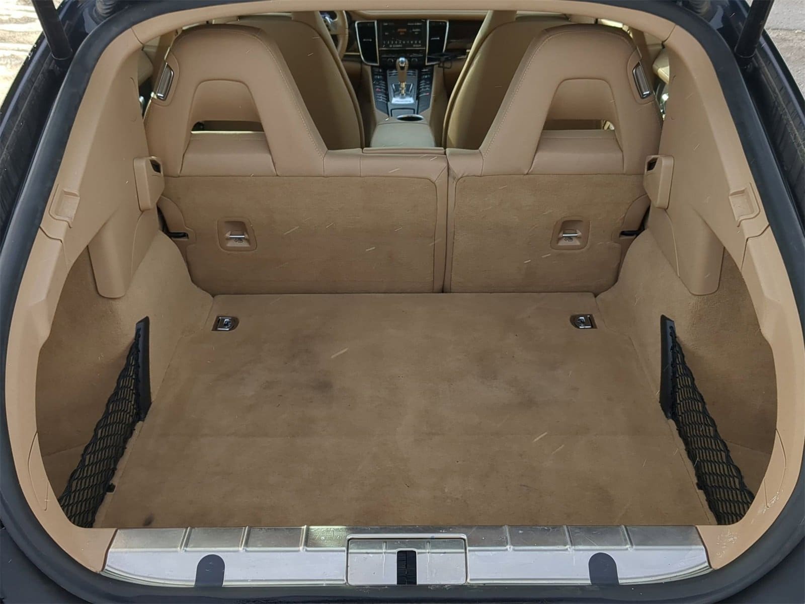 Thumbnail: 2015 Porsche Panamera - 33