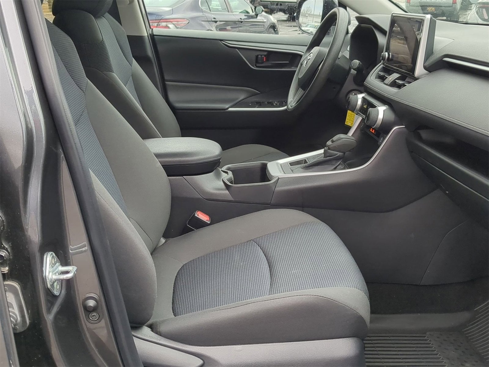 Thumbnail: 2023 Toyota RAV4 - 28