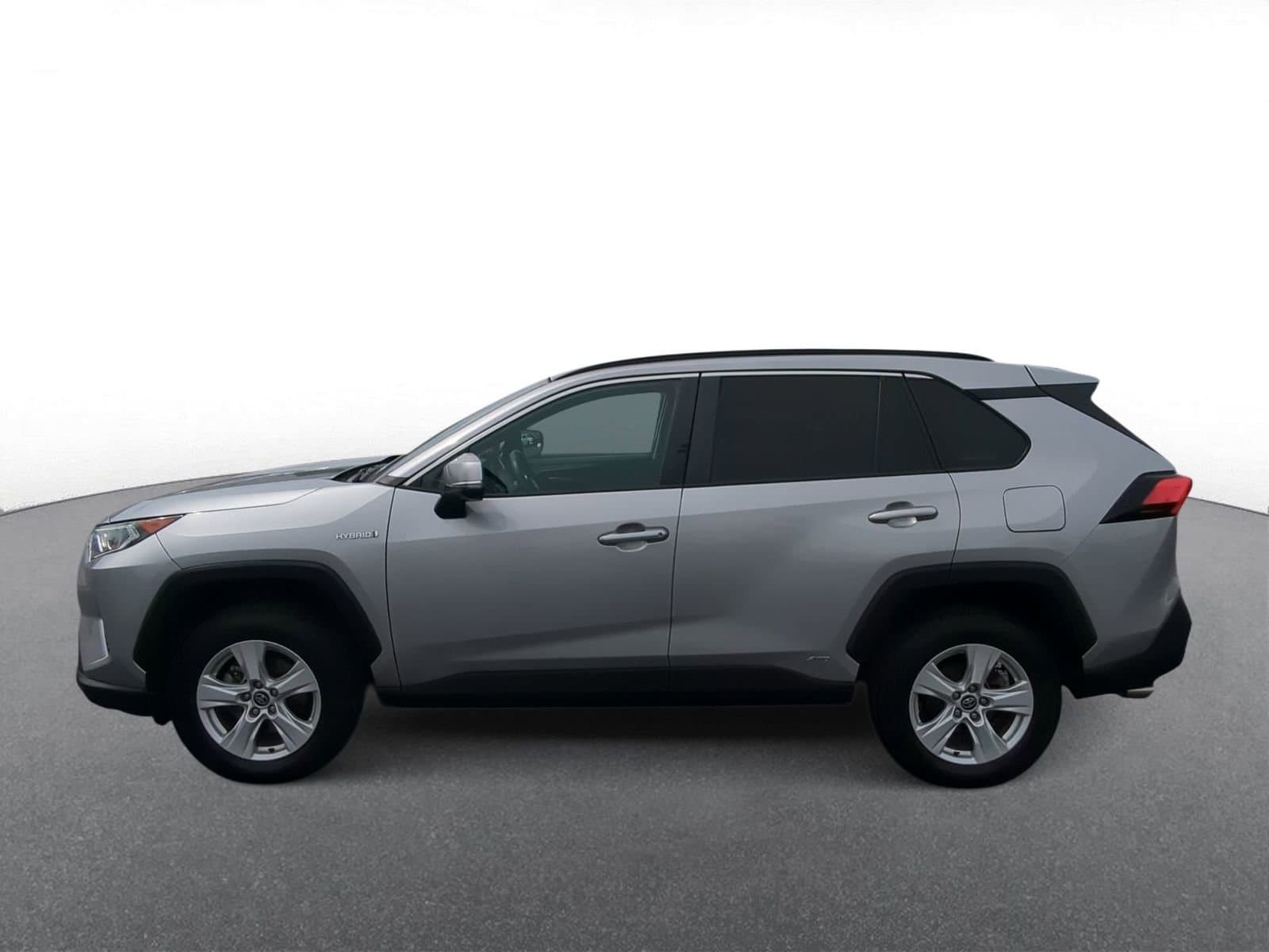 Thumbnail: 2021 Toyota RAV4 - 5