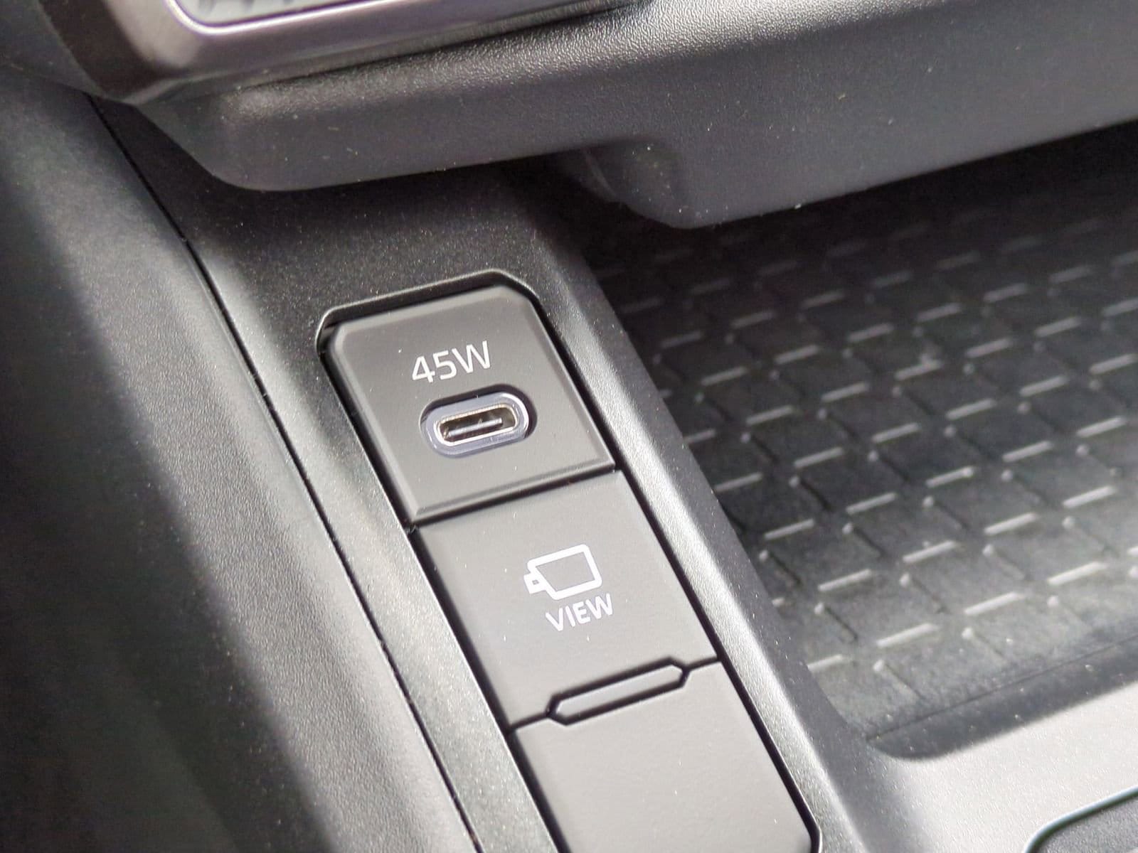 Thumbnail: 2026 Toyota RAV4 - 31