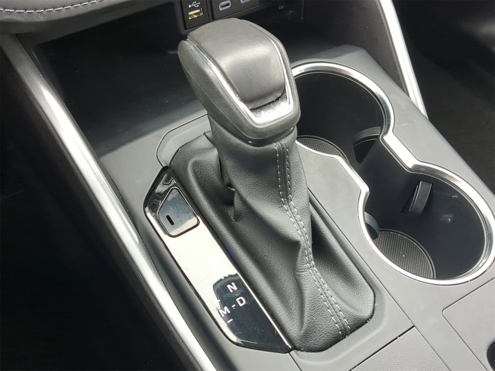 Thumbnail: 2025 Toyota Highlander - 39