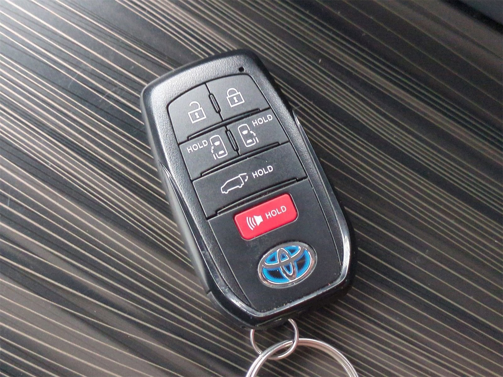 Thumbnail: 2024 Toyota Sienna - 34