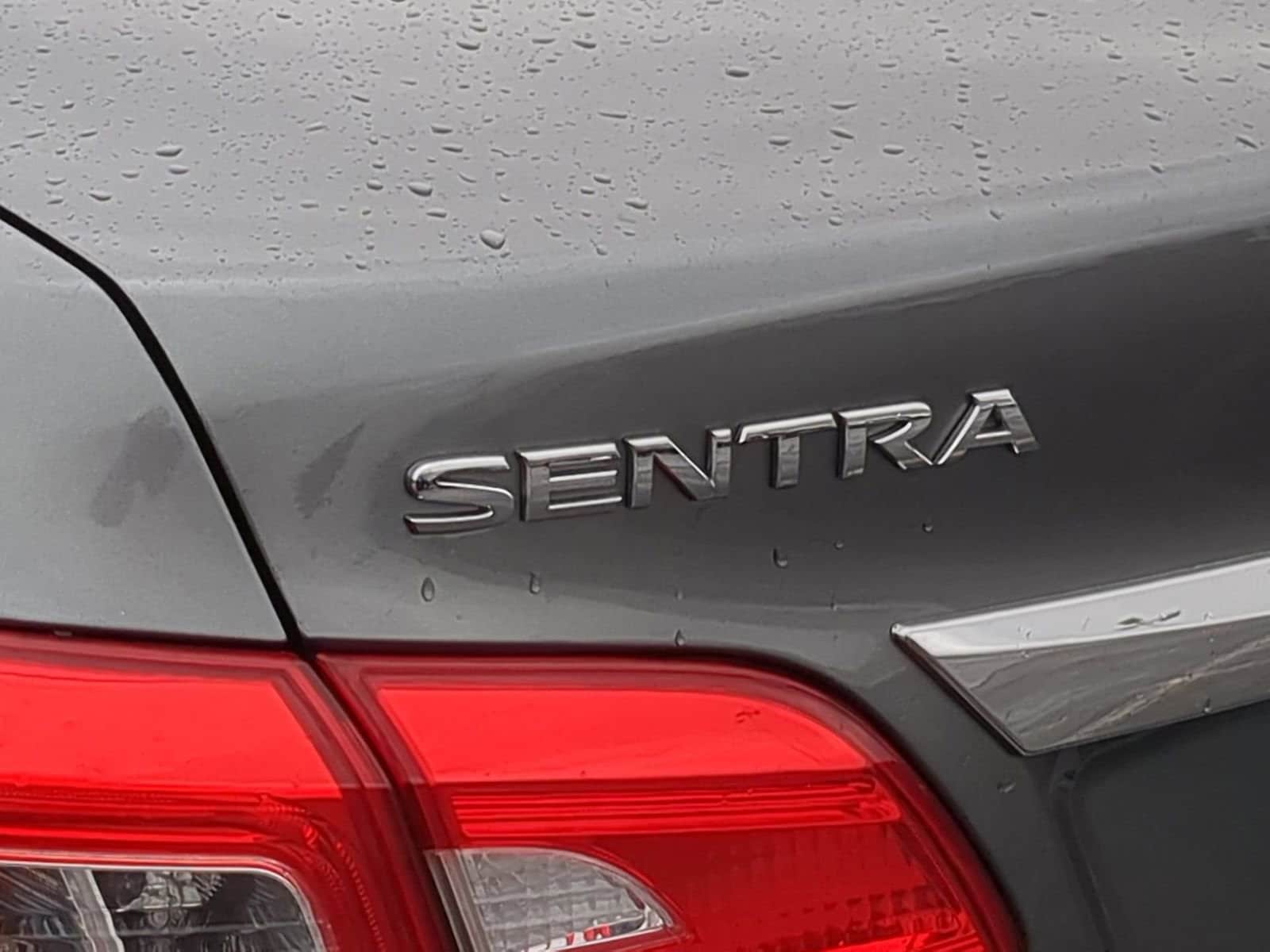 Thumbnail: 2019 Nissan Sentra - 13