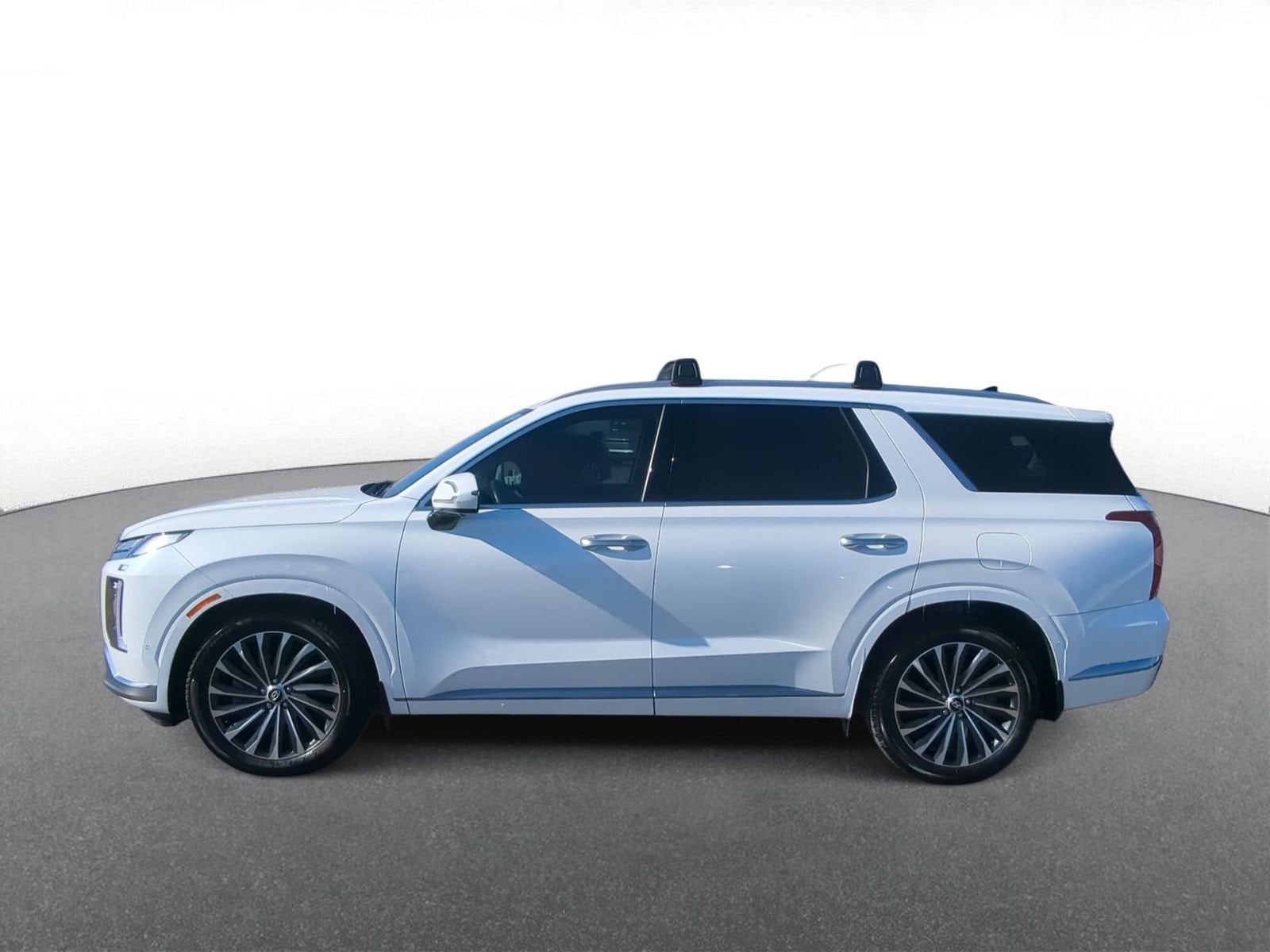 Thumbnail: 2023 Hyundai Palisade - 5