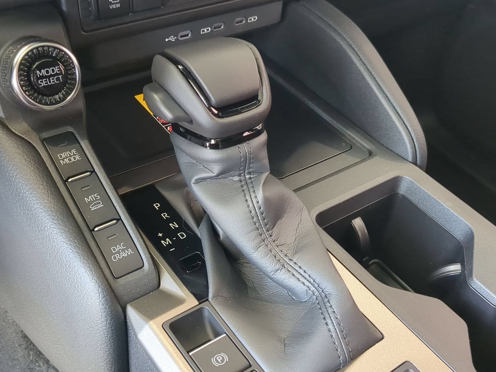 2027 Toyota Land Cruiser Base - Photo 29