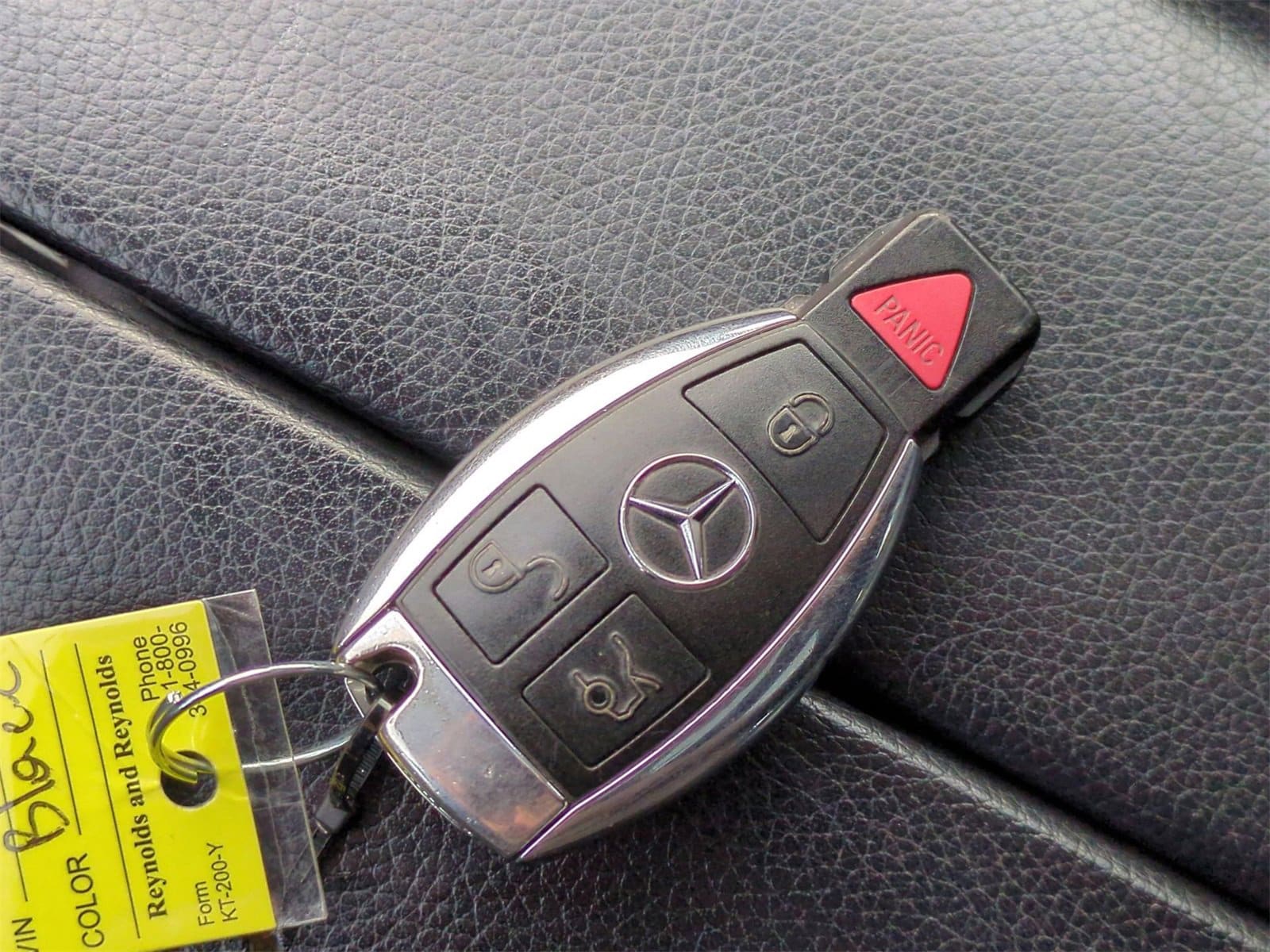 Thumbnail: 2014 Mercedes-Benz E-Class - 34