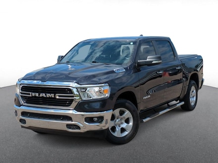 2020 Ram 1500 Big Horn/Lone Star Truck Crew Cab