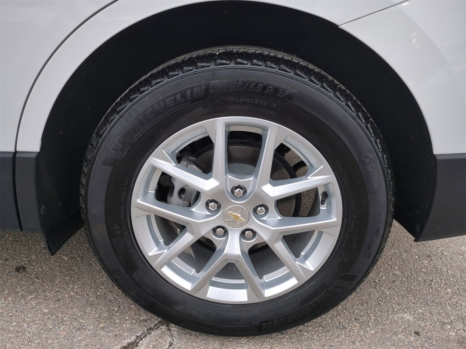 Thumbnail: 2024 Chevrolet Equinox - 14