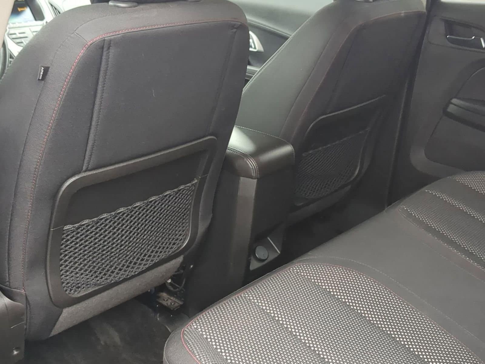 Thumbnail: 2016 Chevrolet Equinox - 18