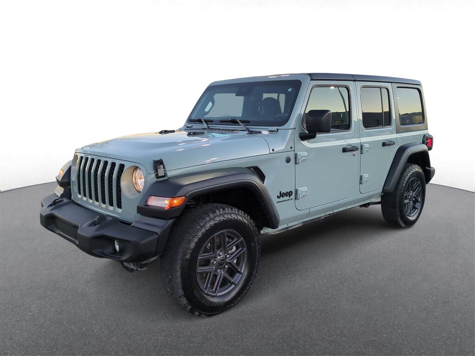 Thumbnail: 2024 Jeep Wrangler - 4