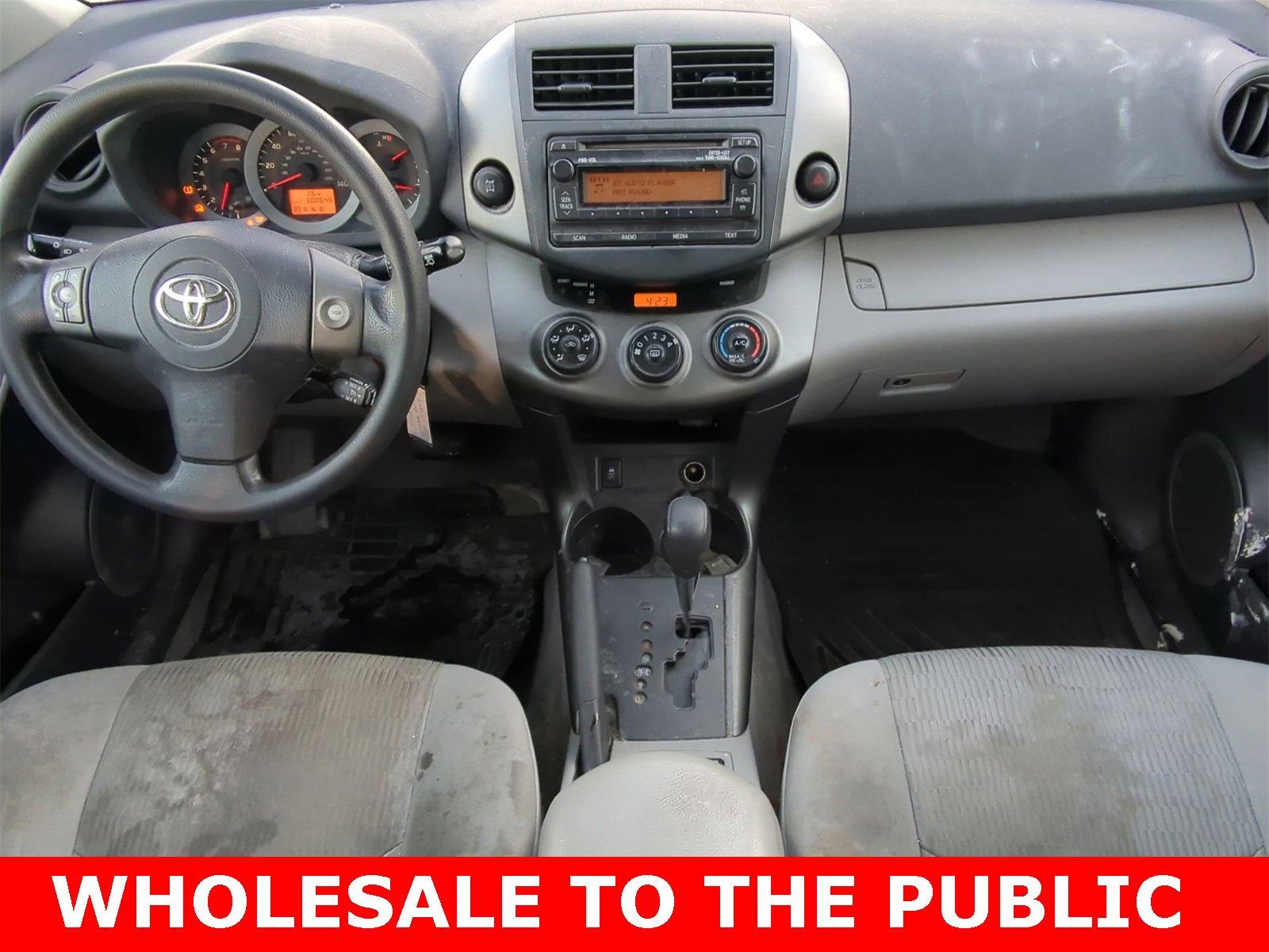 Thumbnail: 2012 Toyota RAV4 - 15