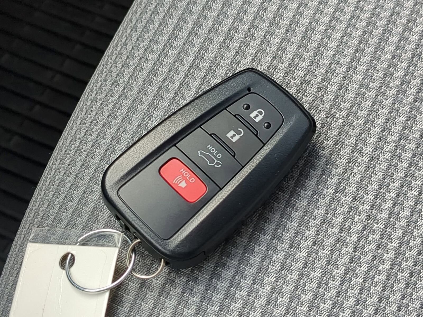 Thumbnail: 2021 Toyota Highlander - 42