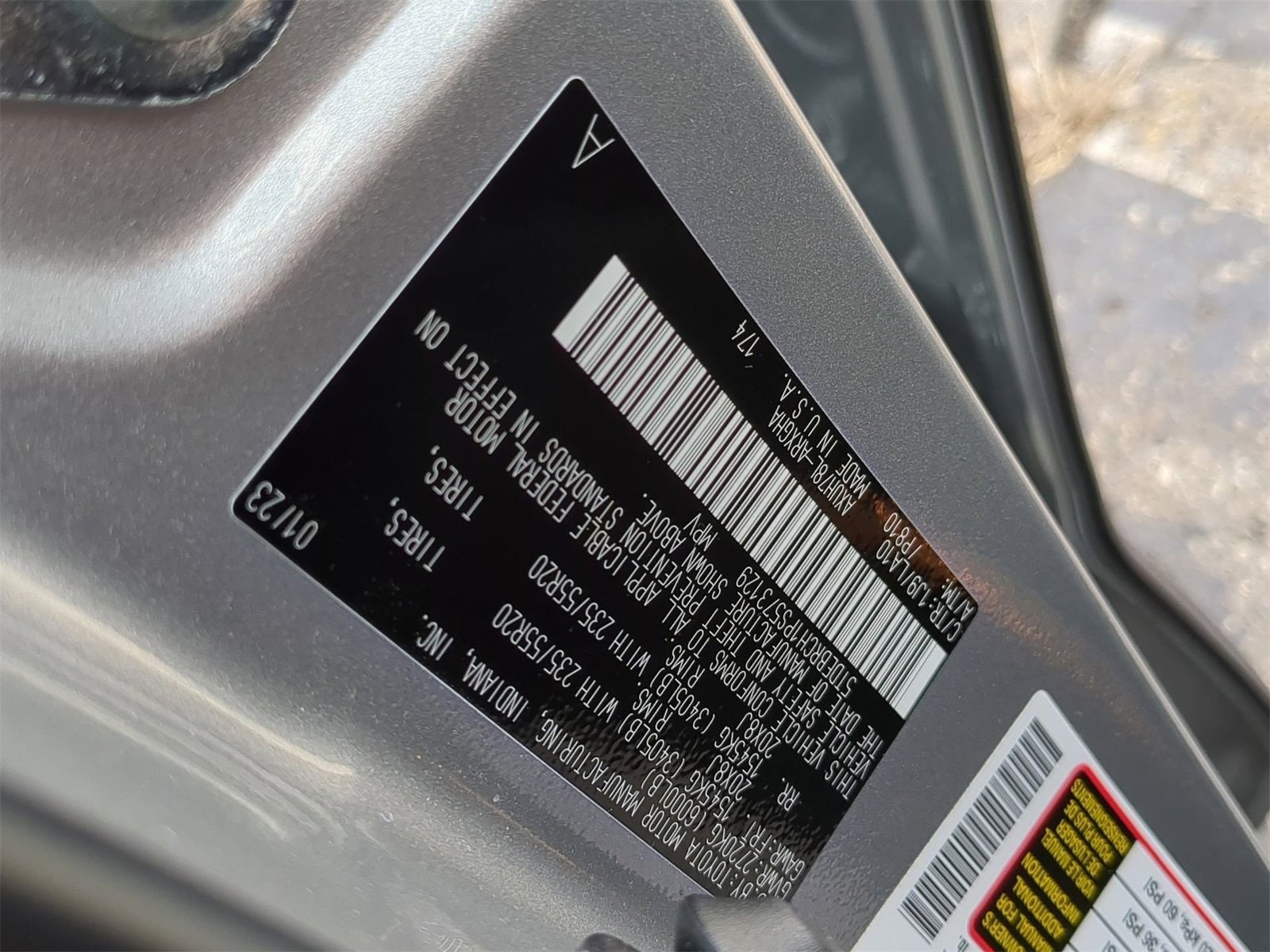 Thumbnail: 2023 Toyota Highlander - 43