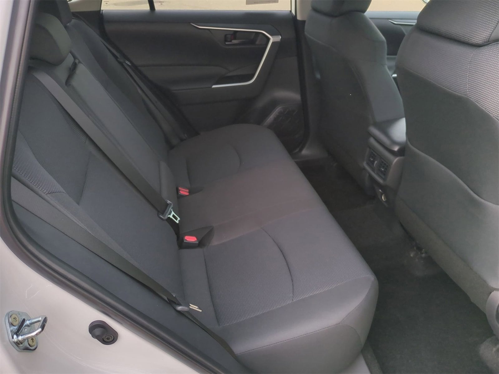 Thumbnail: 2025 Toyota RAV4 - 19