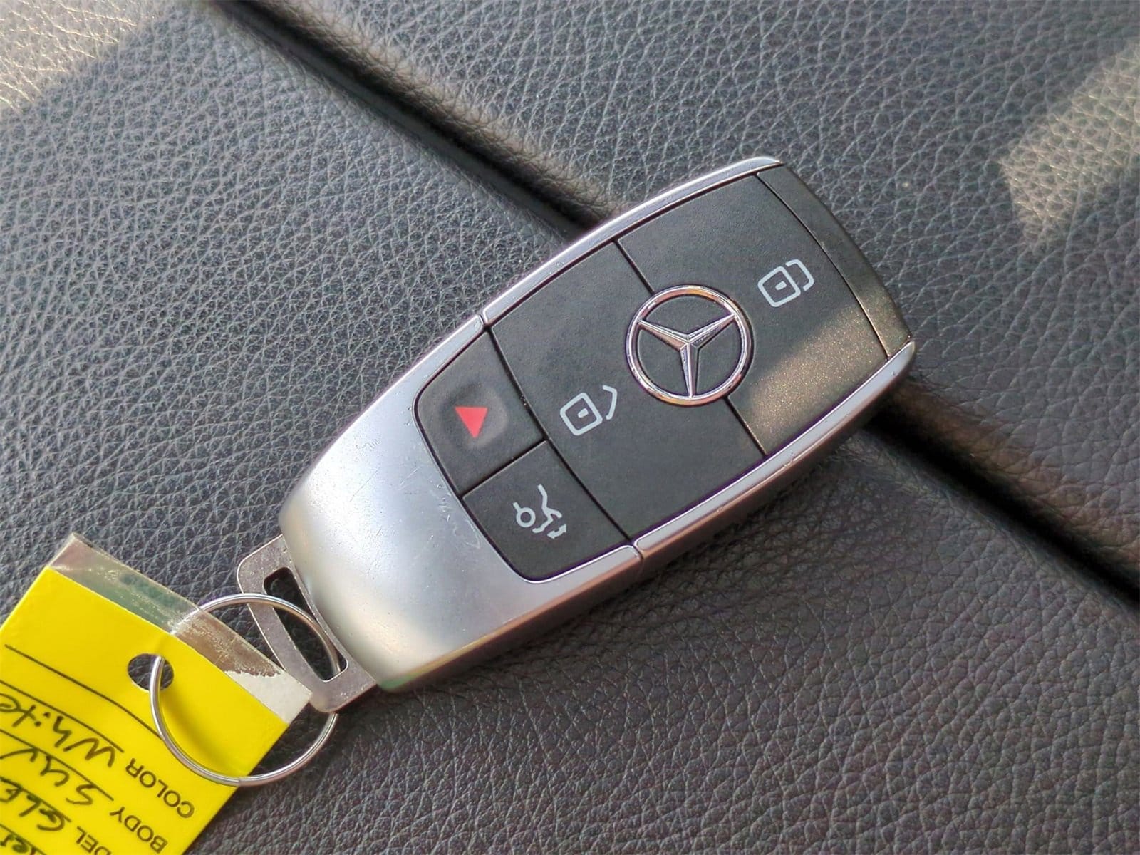 Thumbnail: 2022 Mercedes-Benz GLE - 35