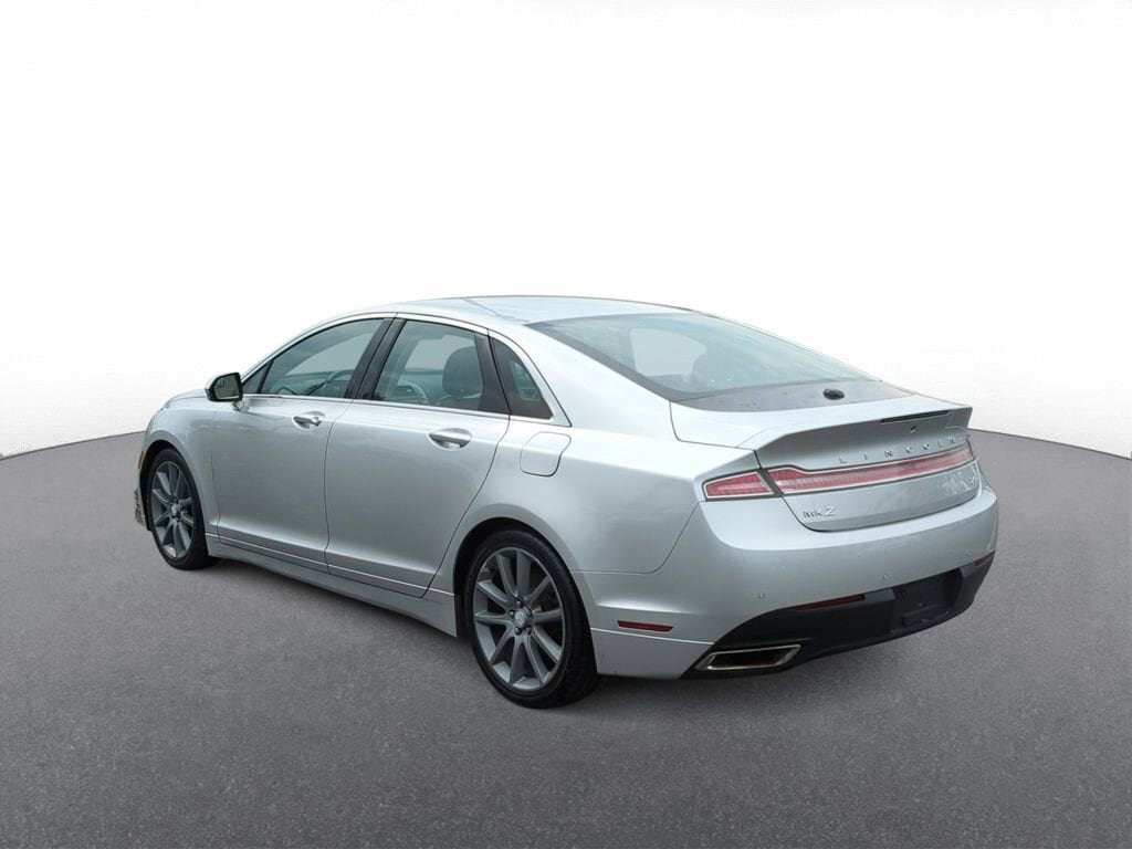 Thumbnail: 2015 Lincoln MKZ - 6