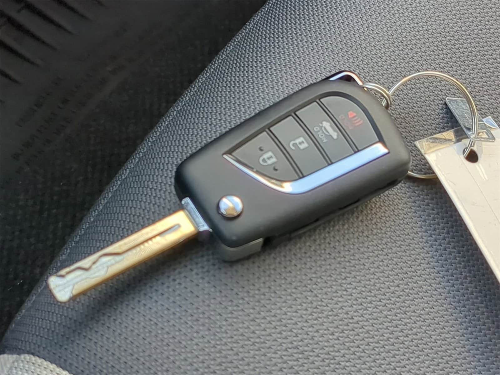 Thumbnail: 2023 Toyota Corolla - 41