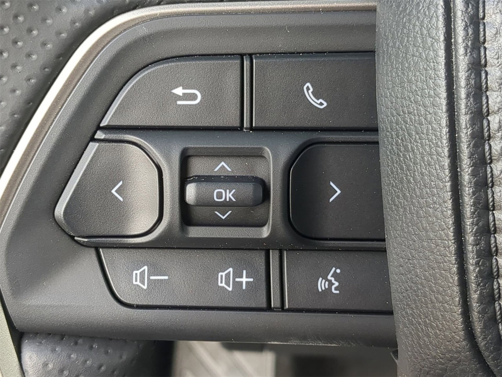 Thumbnail: 2026 Toyota 4Runner - 30