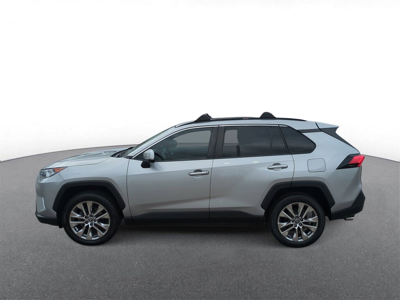 Thumbnail: 2020 Toyota RAV4 - 5