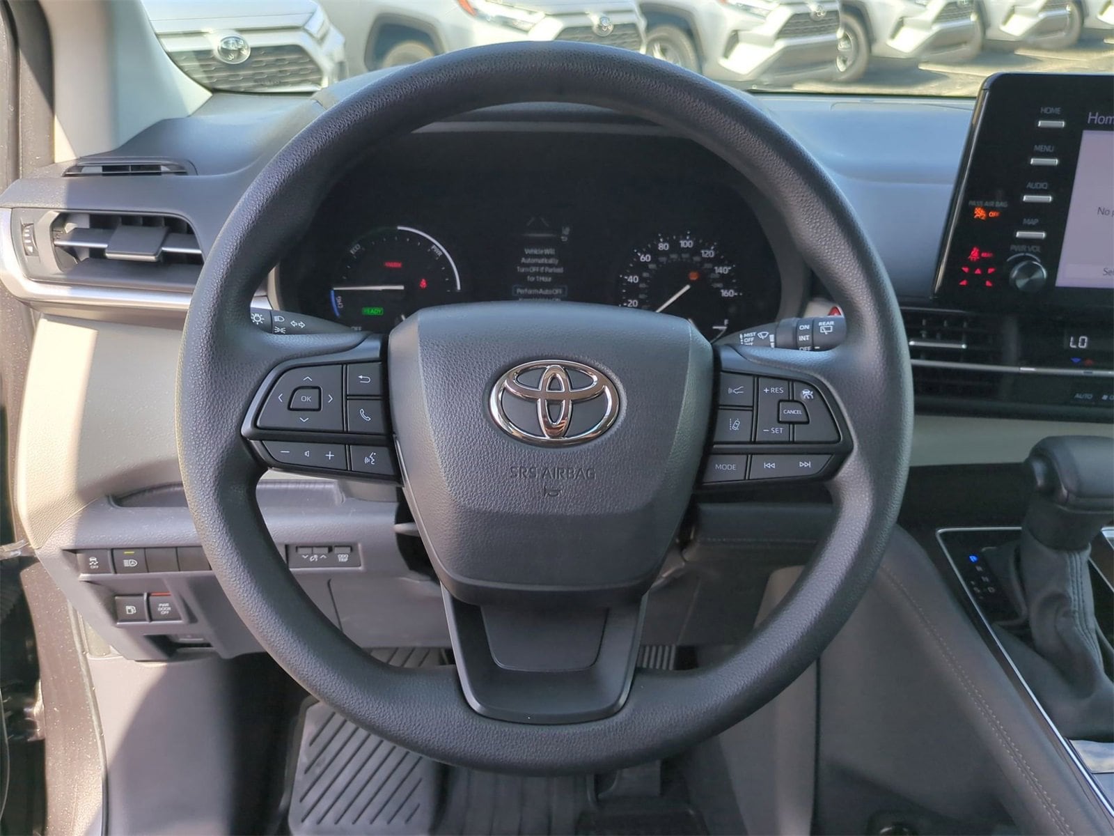 Thumbnail: 2023 Toyota Sienna - 21