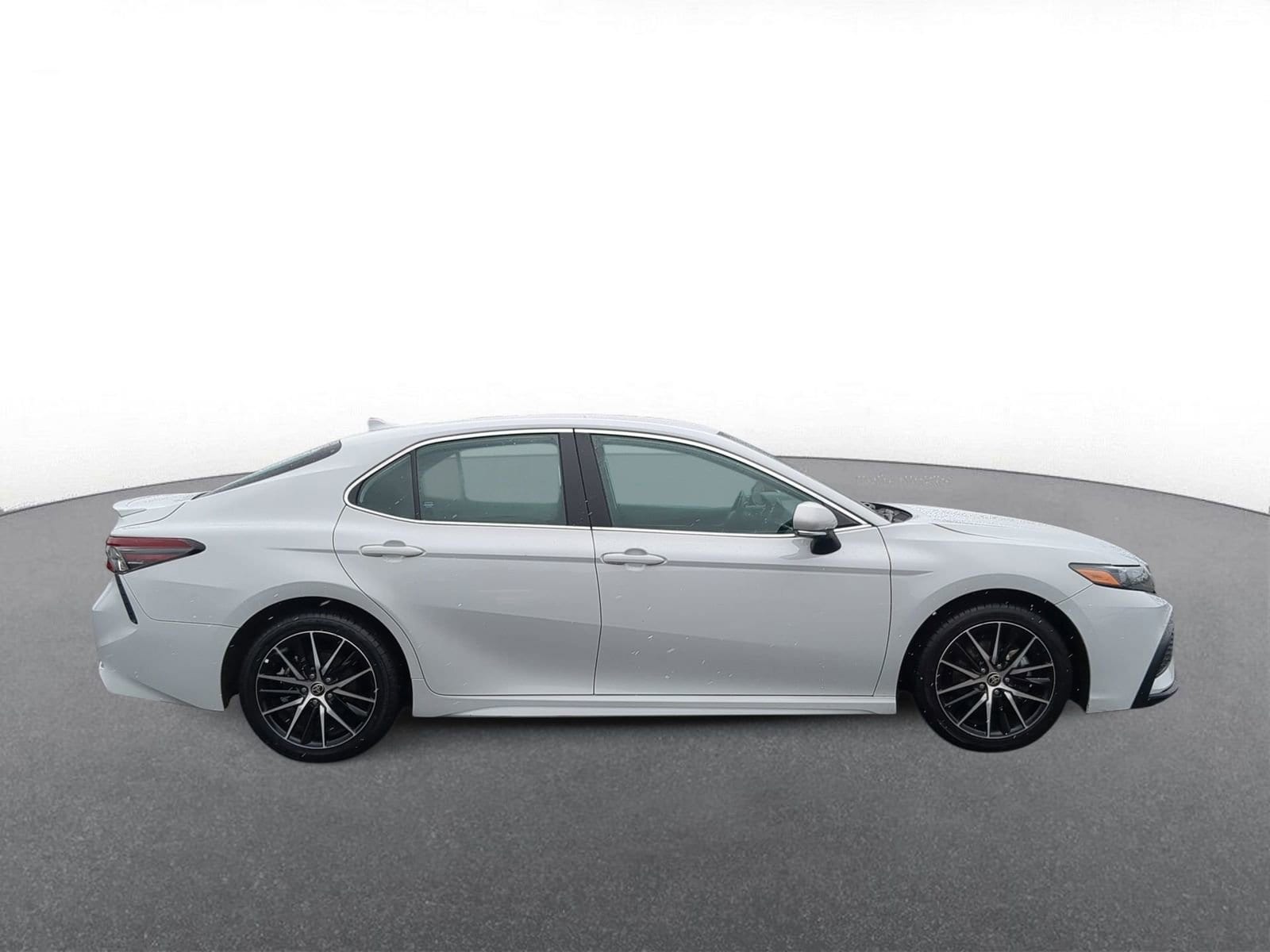 Thumbnail: 2024 Toyota Camry - 9