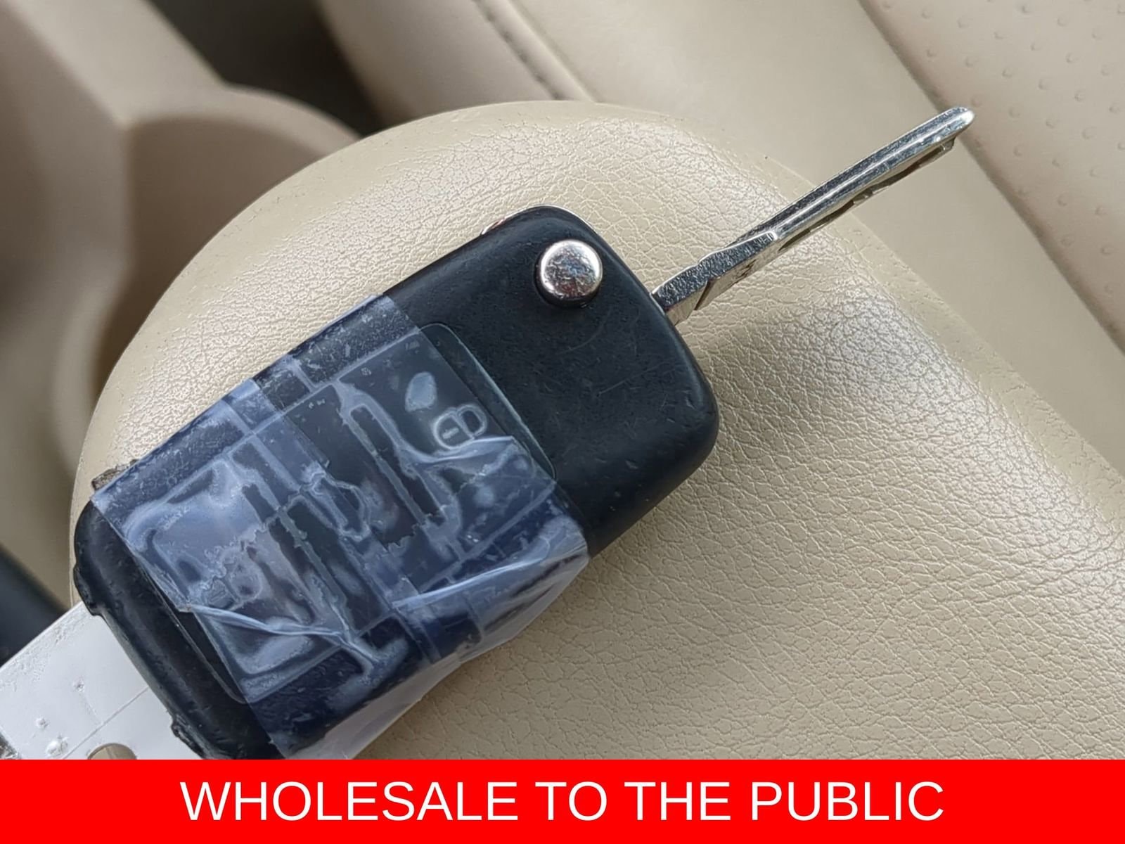 Thumbnail: 2008 Volkswagen New Beetle - 25