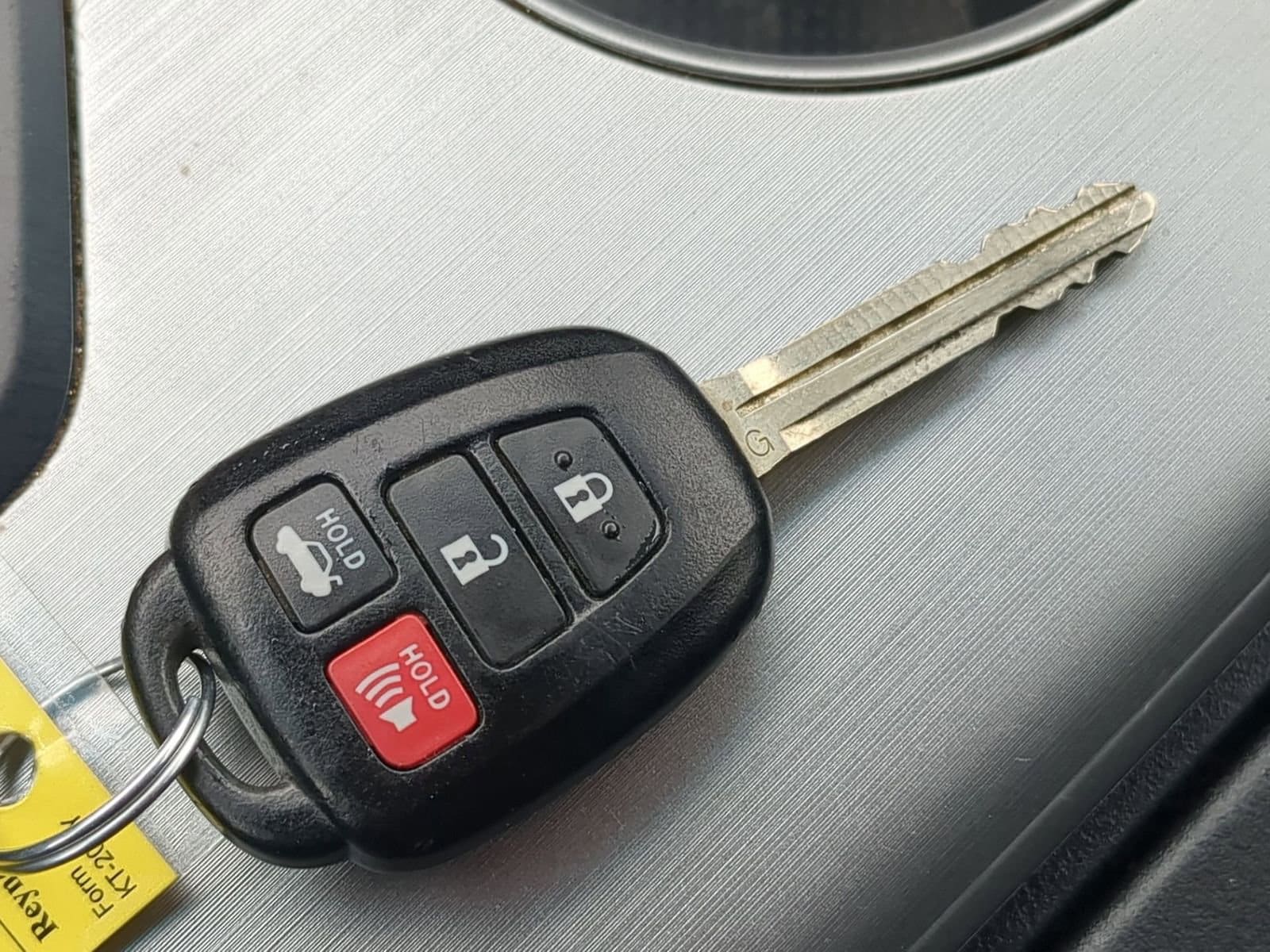 Thumbnail: 2014 Toyota Camry - 32