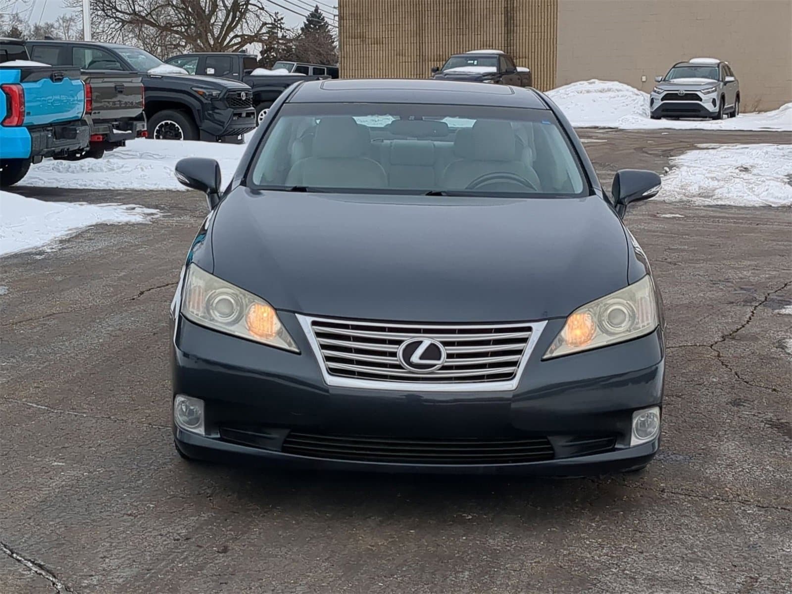 Thumbnail: 2010 Lexus ES - 17