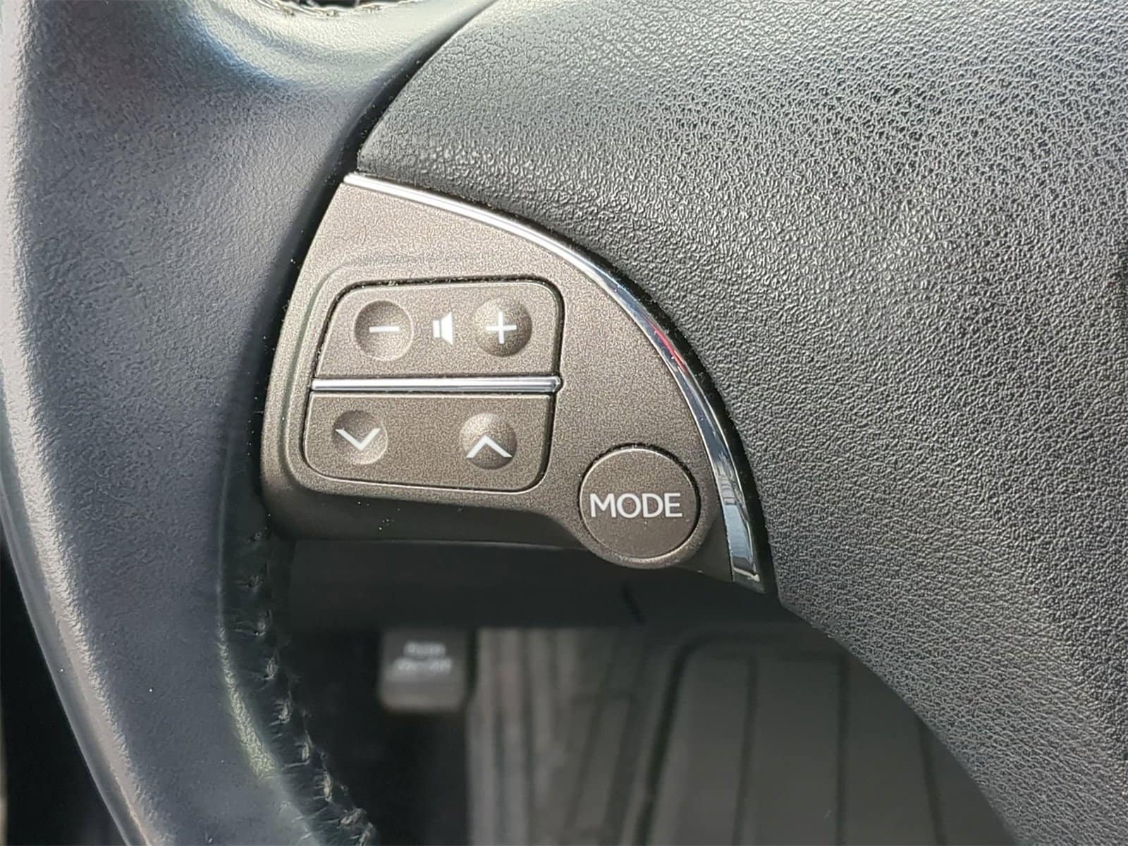 Thumbnail: 2010 Lexus ES - 30