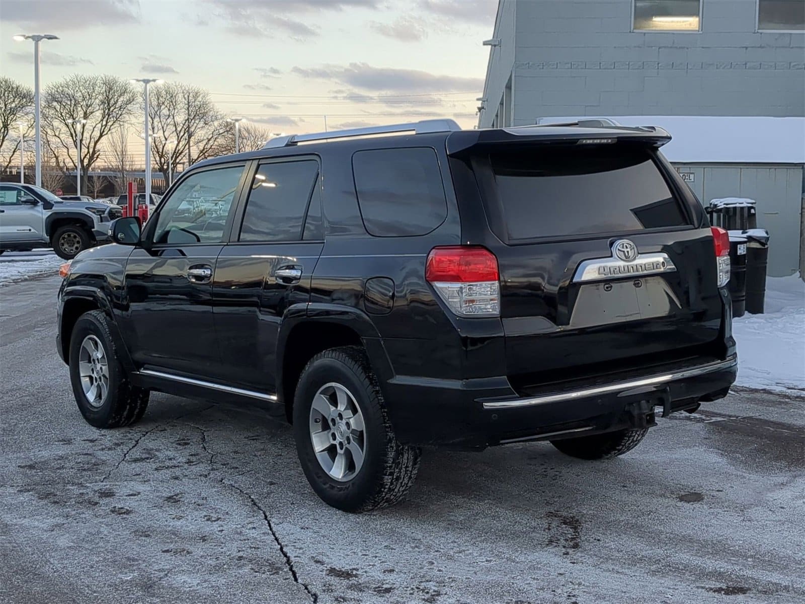 Thumbnail: 2011 Toyota 4Runner - 12