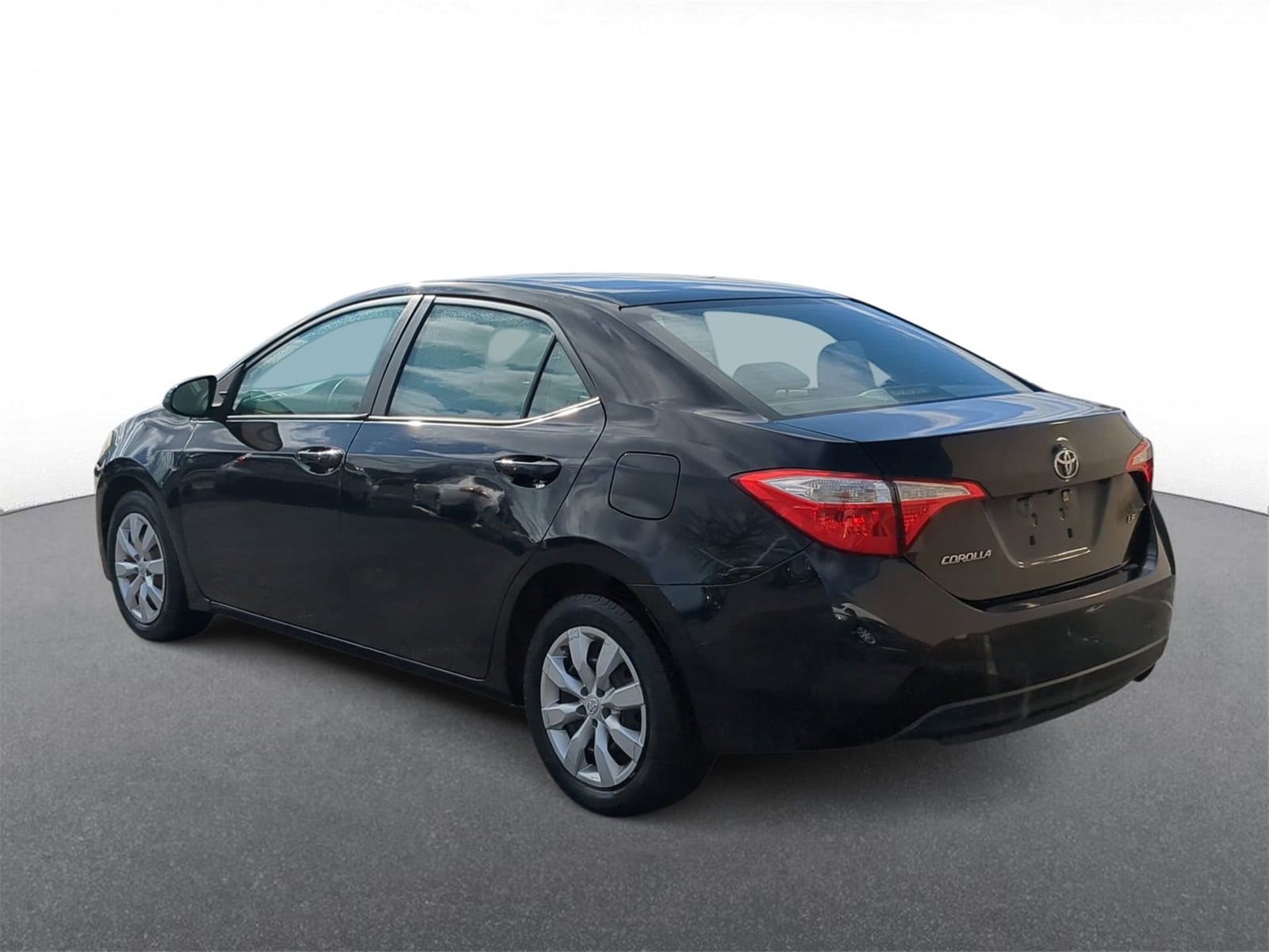 Thumbnail: 2014 Toyota Corolla - 6