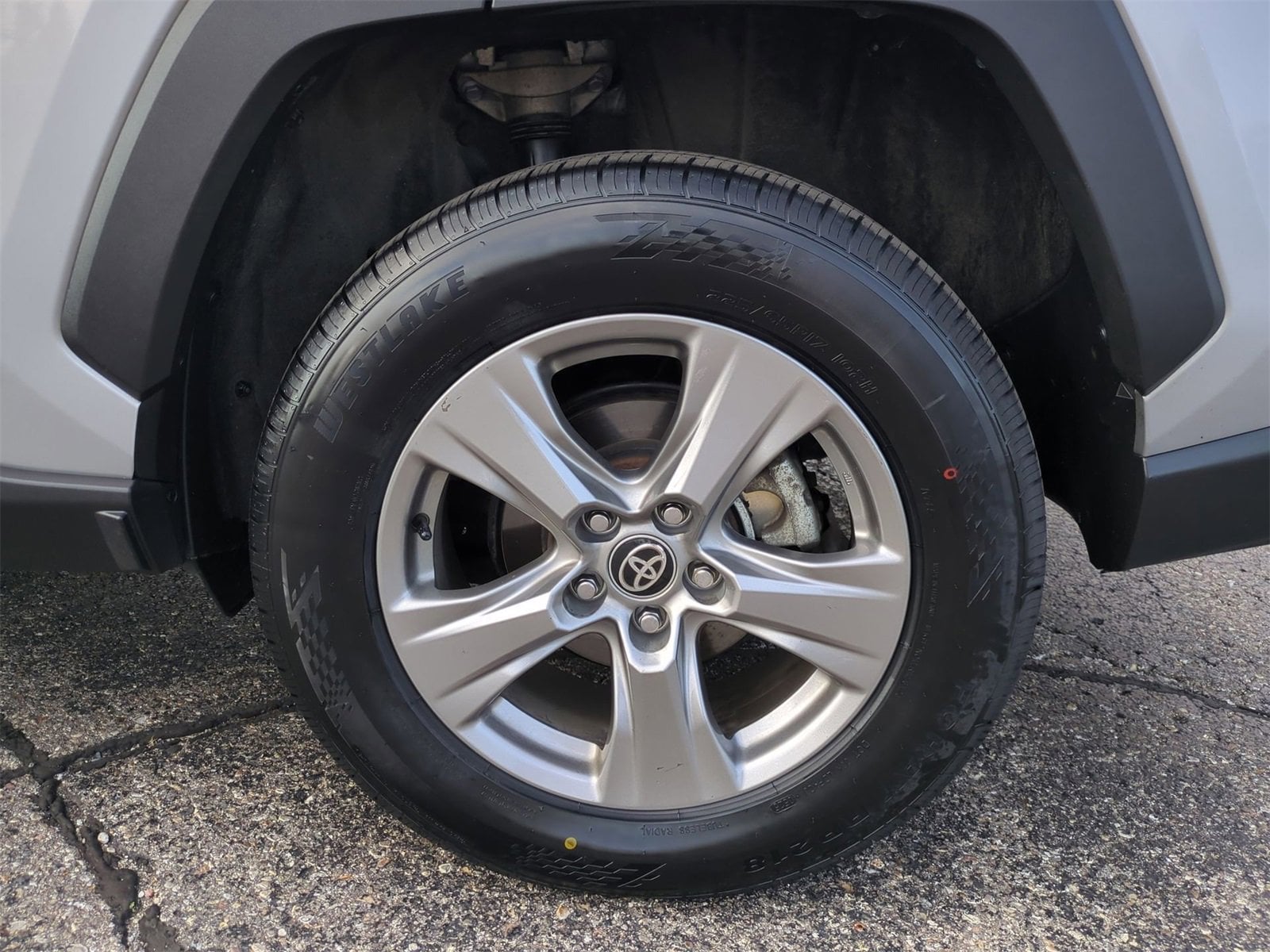 Thumbnail: 2024 Toyota RAV4 - 14