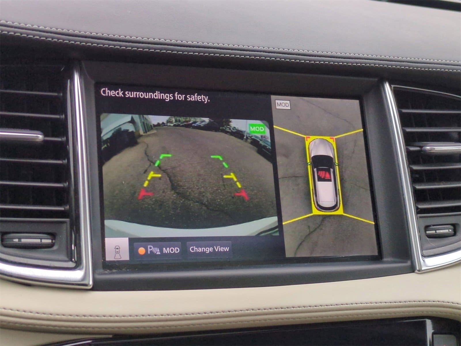 Thumbnail: 2021 INFINITI QX50 - 30