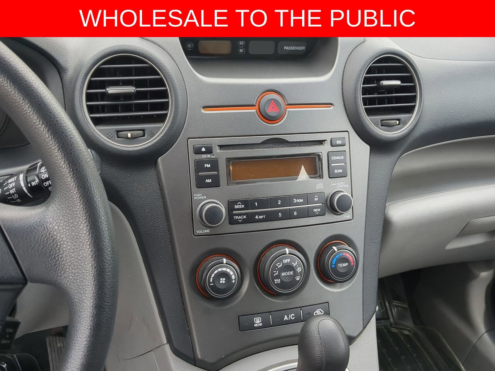 Thumbnail: 2008 Kia Rondo - 27