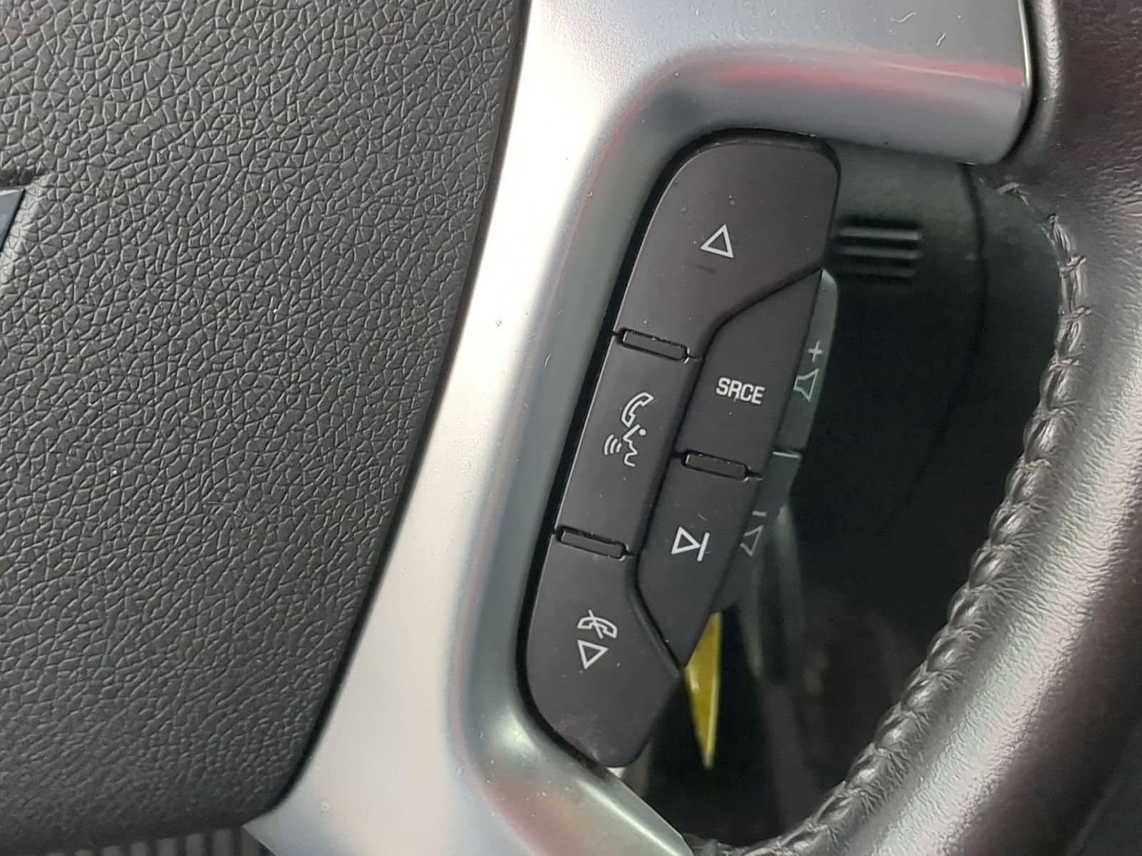 Thumbnail: 2015 Chevrolet Traverse - 24