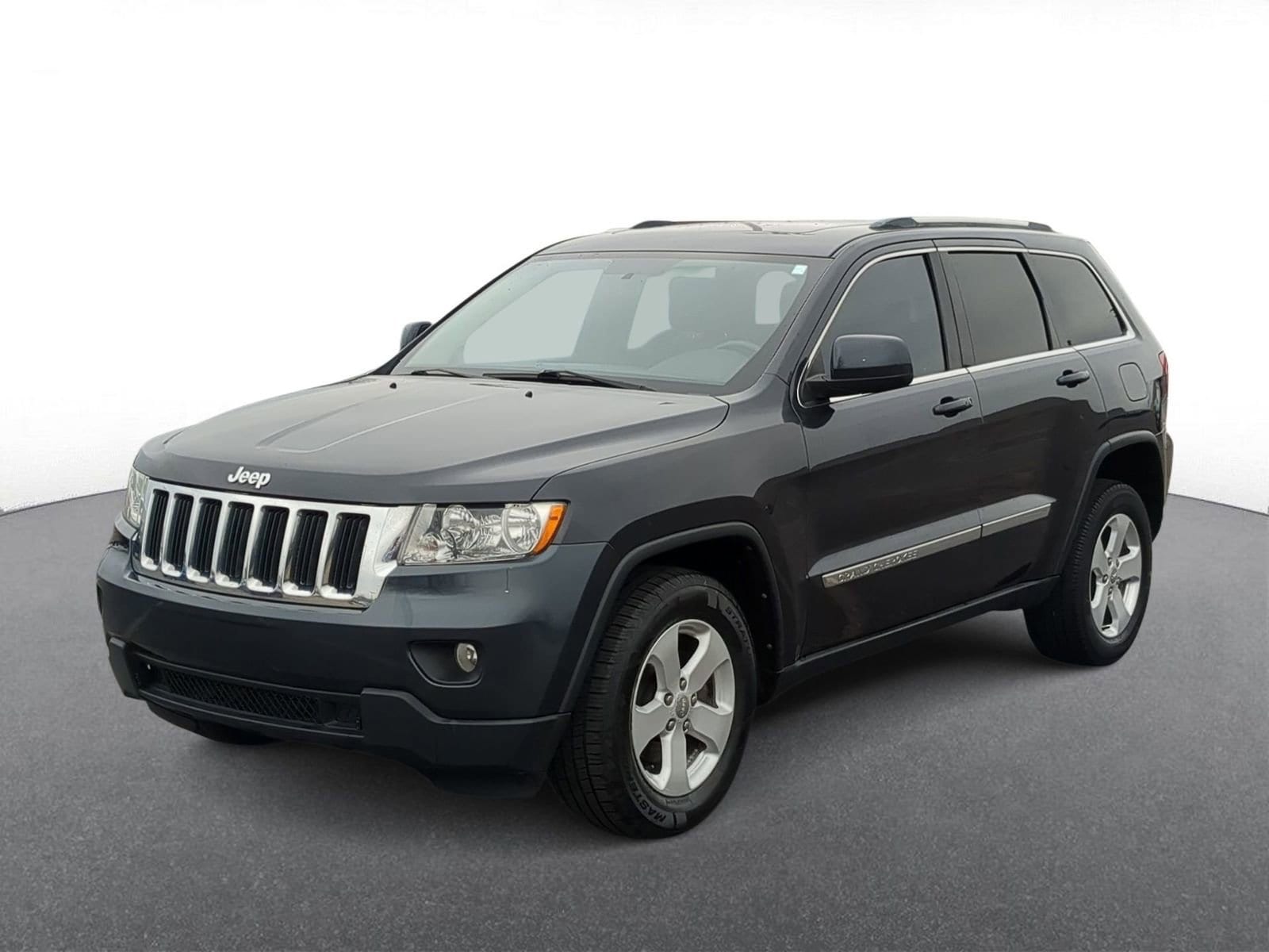 Thumbnail: 2013 Jeep Grand Cherokee - 4